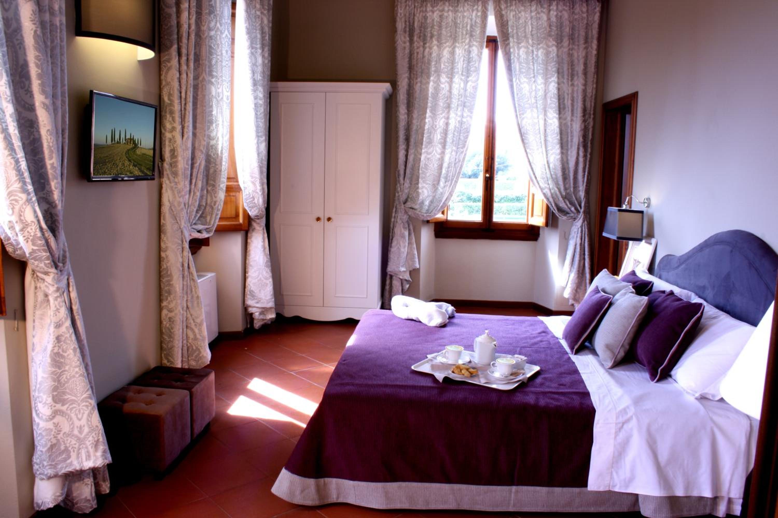 Suite - Annex - Photo 7