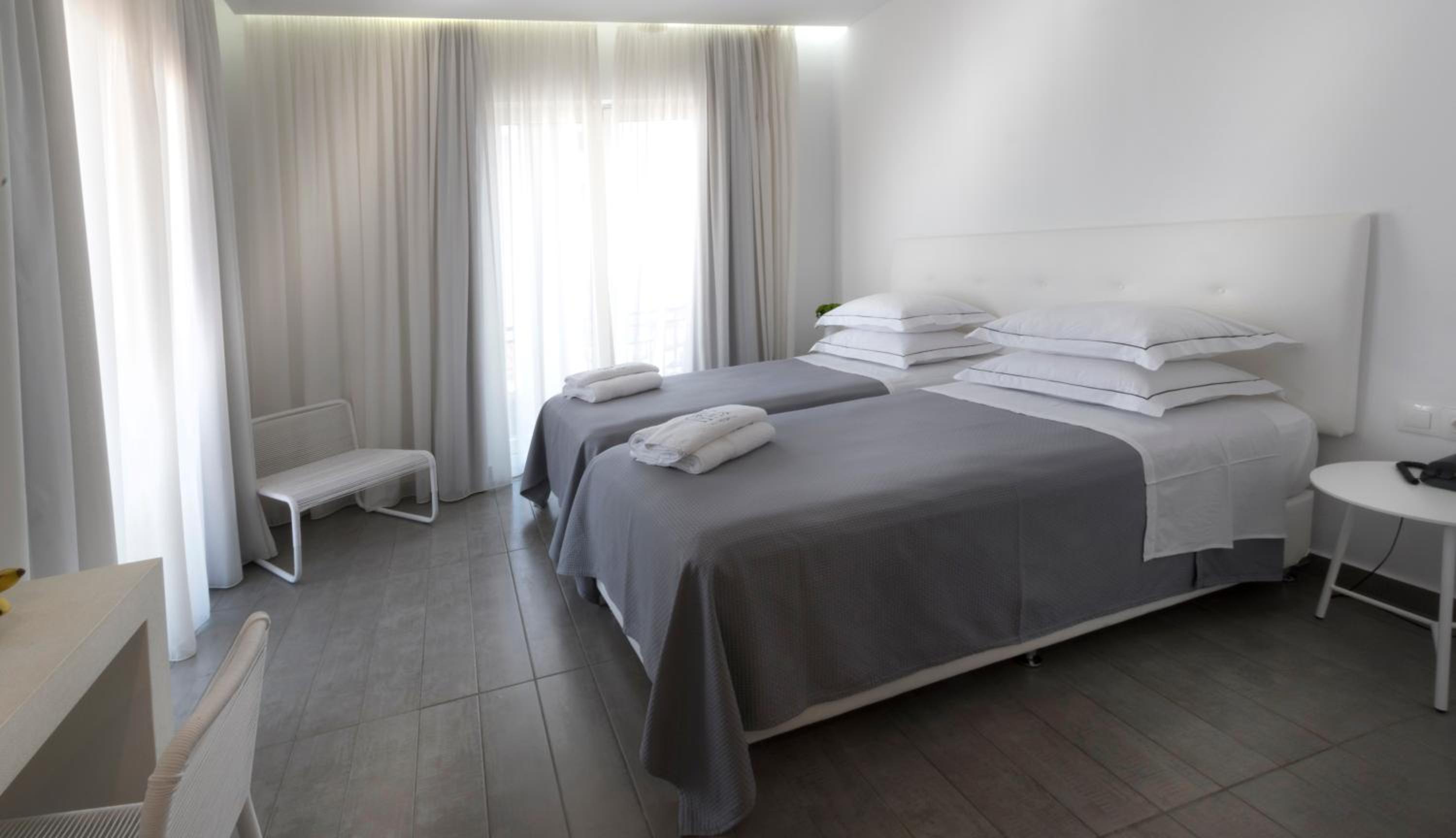 Deluxe Comfort Double or Twin Room photo 3
