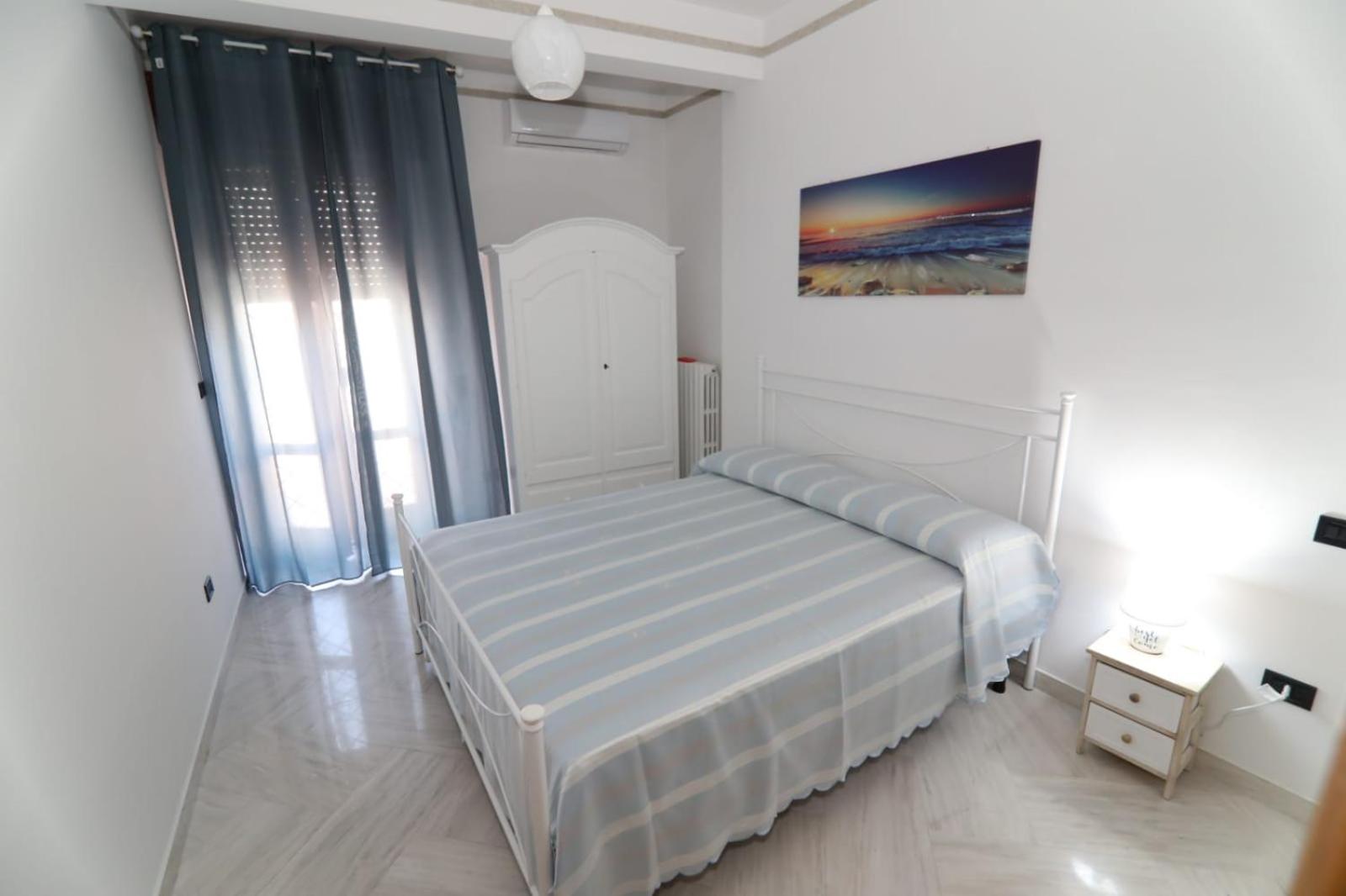 Deluxe Double Room with Balcony - Photo 1