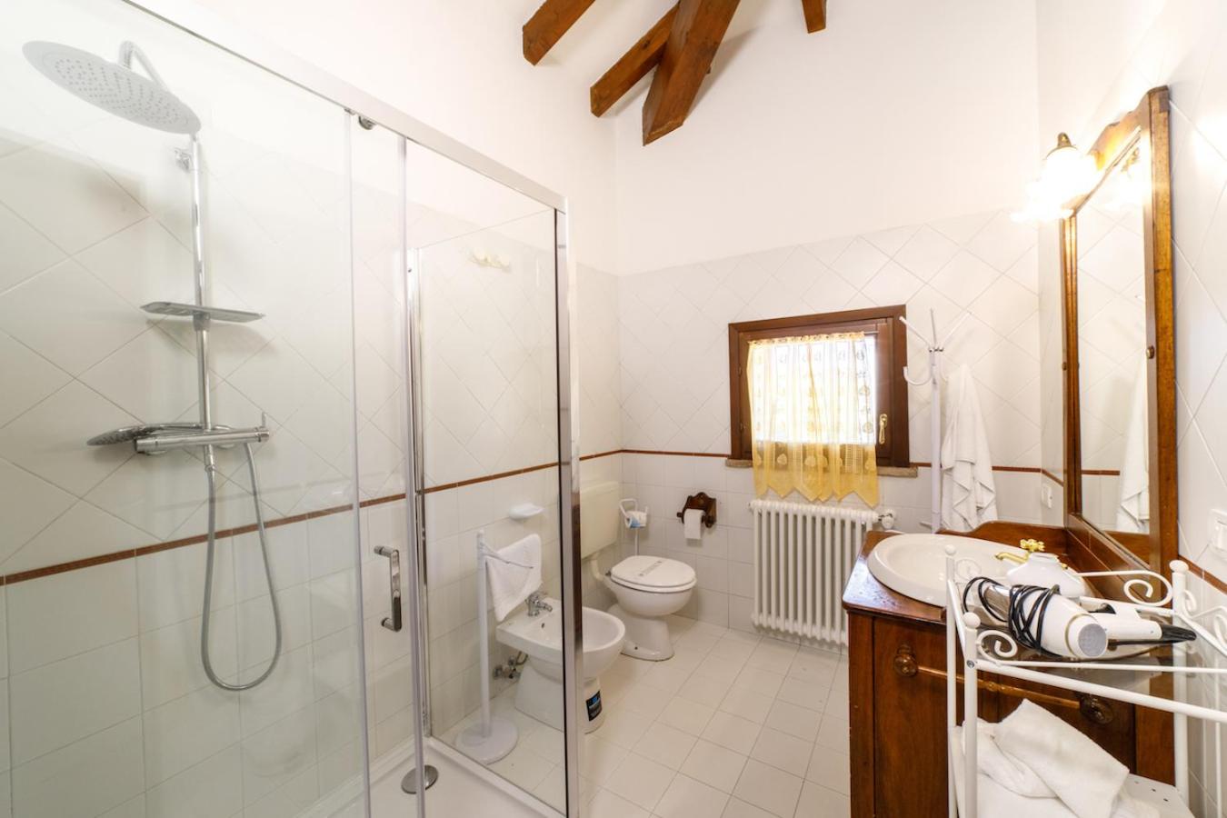 Two-Bedroom Apartment - Photo 7