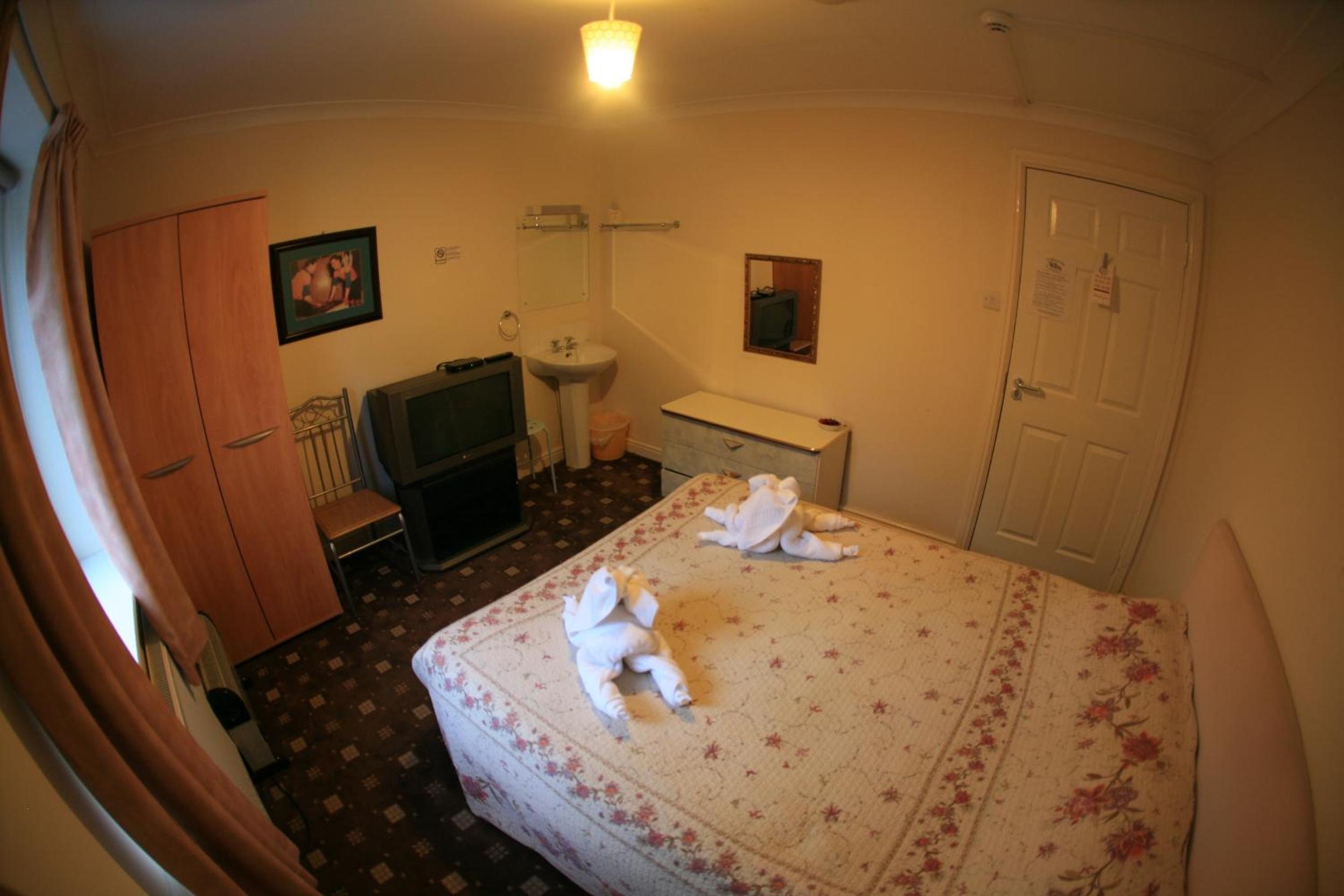 Double Room - Photo 1