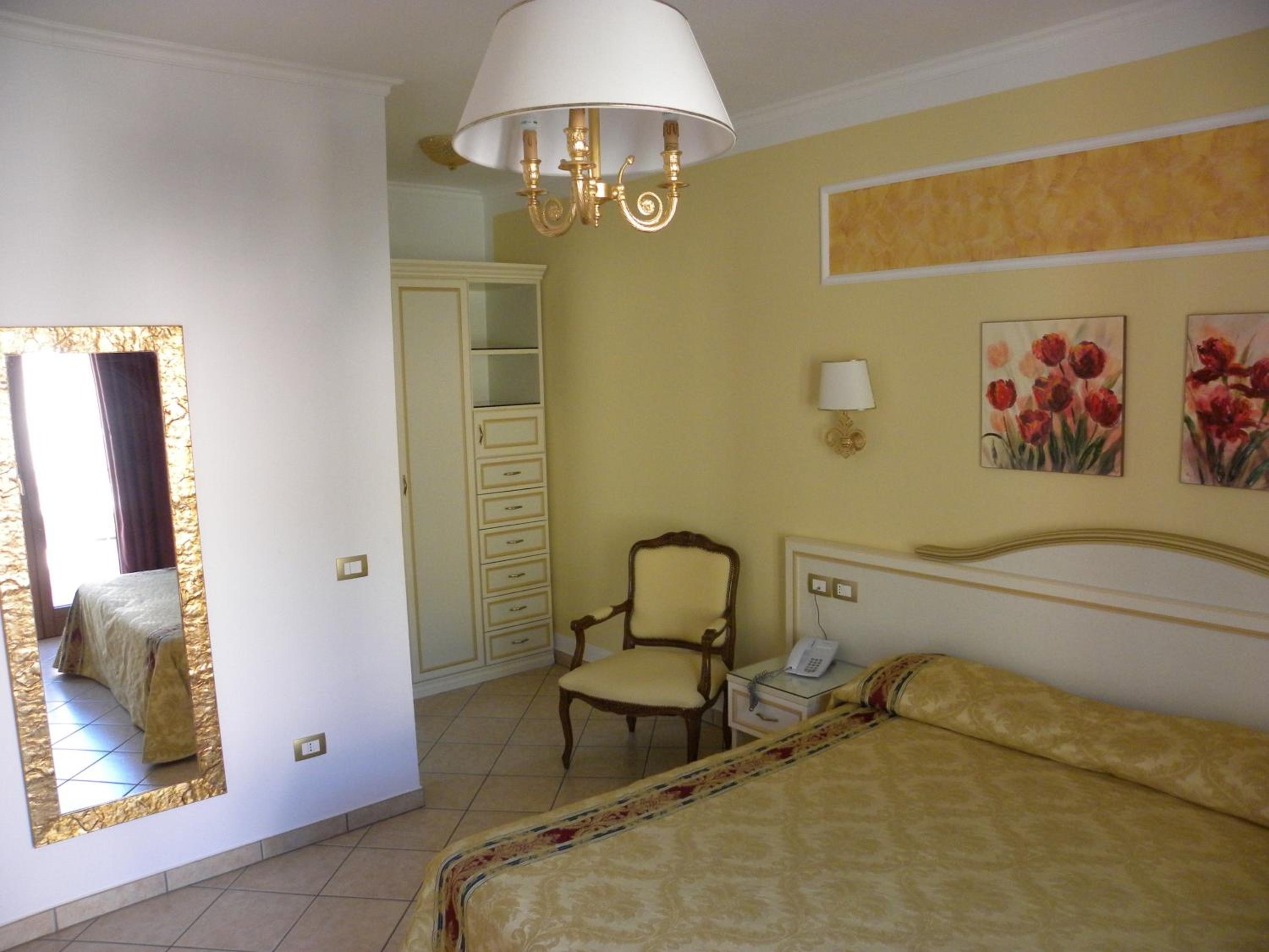 Junior Suite - Photo 8