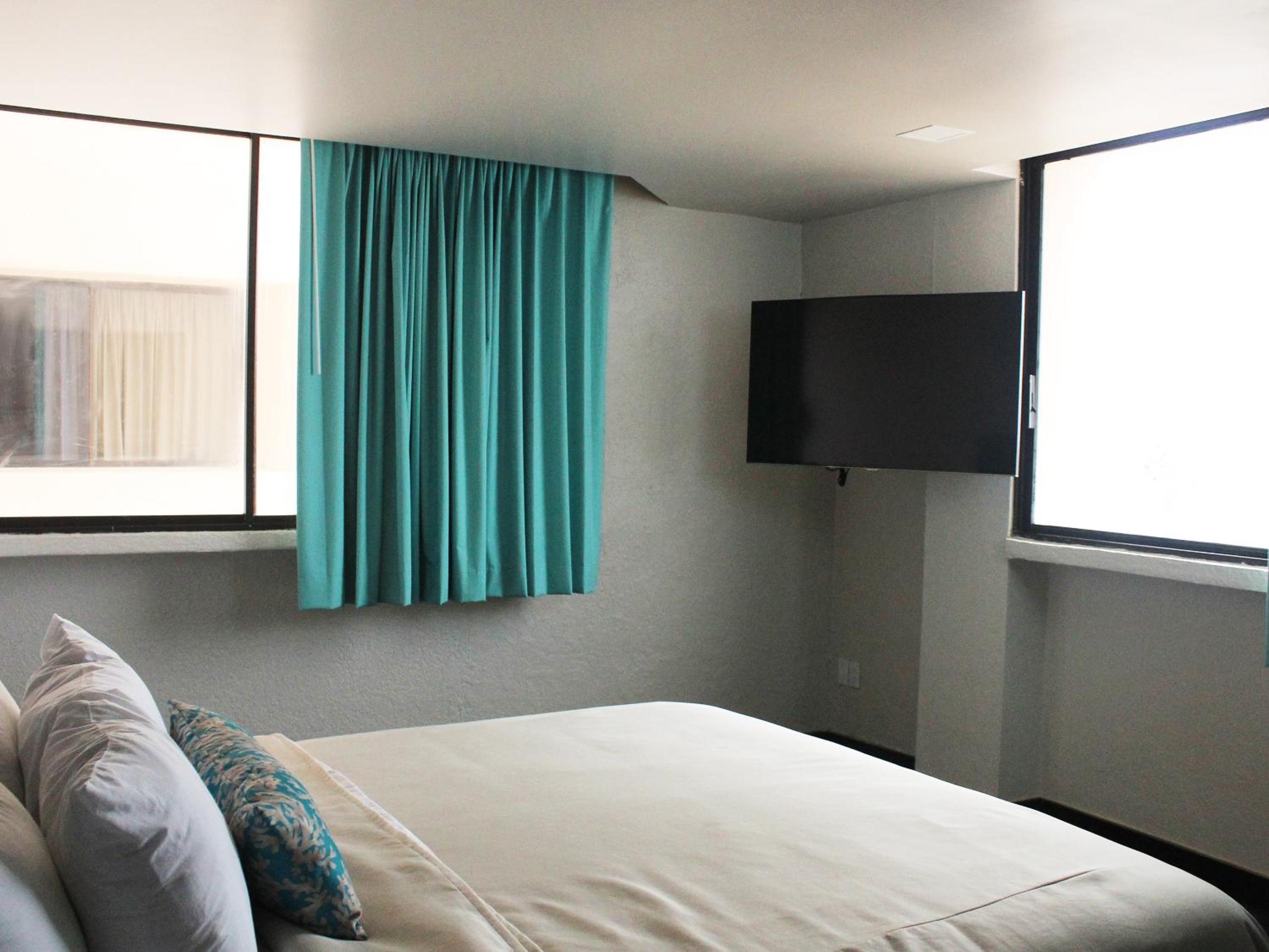 Classic Single Room with Sea View