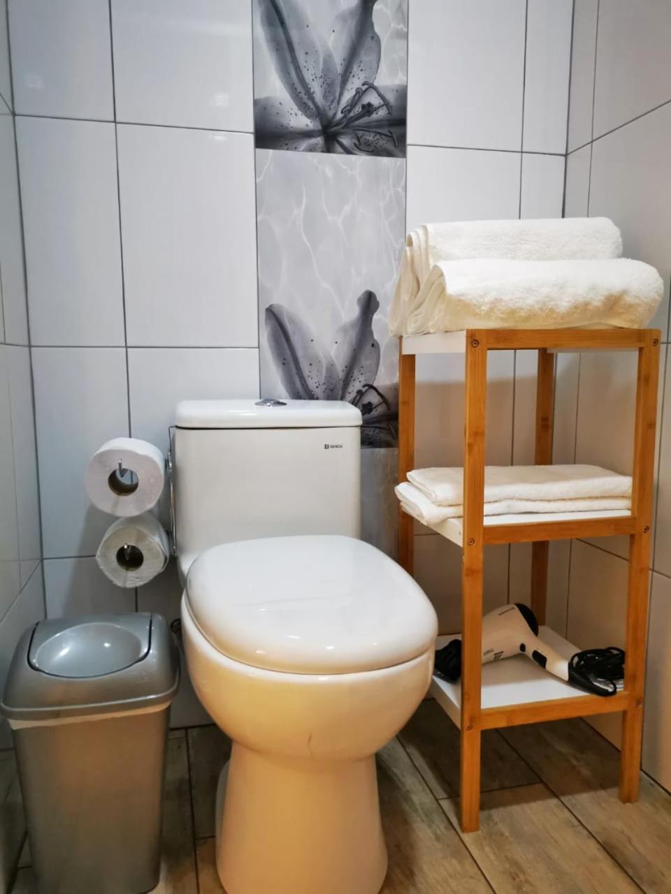 Double or Twin Room photo 3