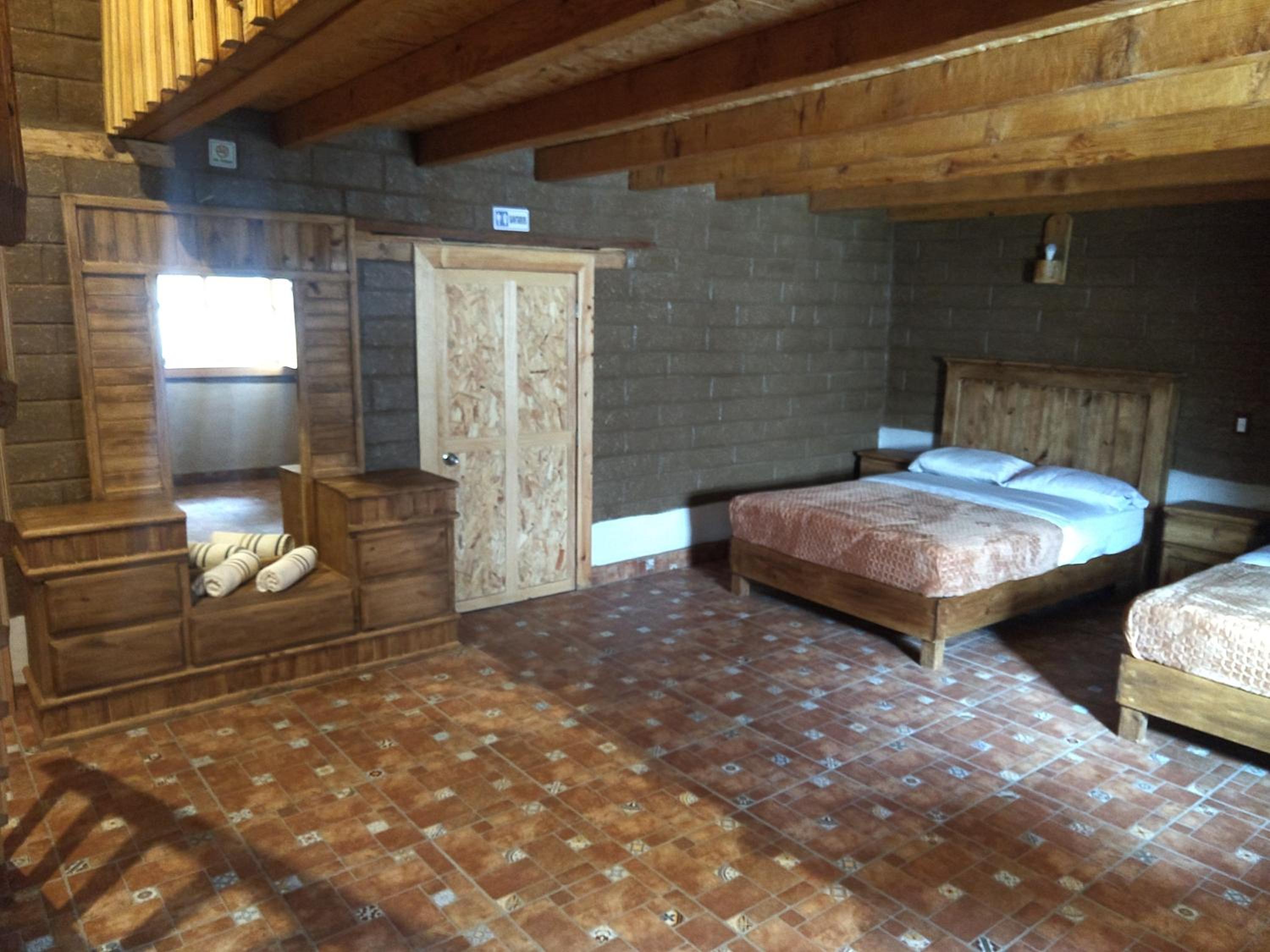 Family Room with Private Bathroom - Photo 6