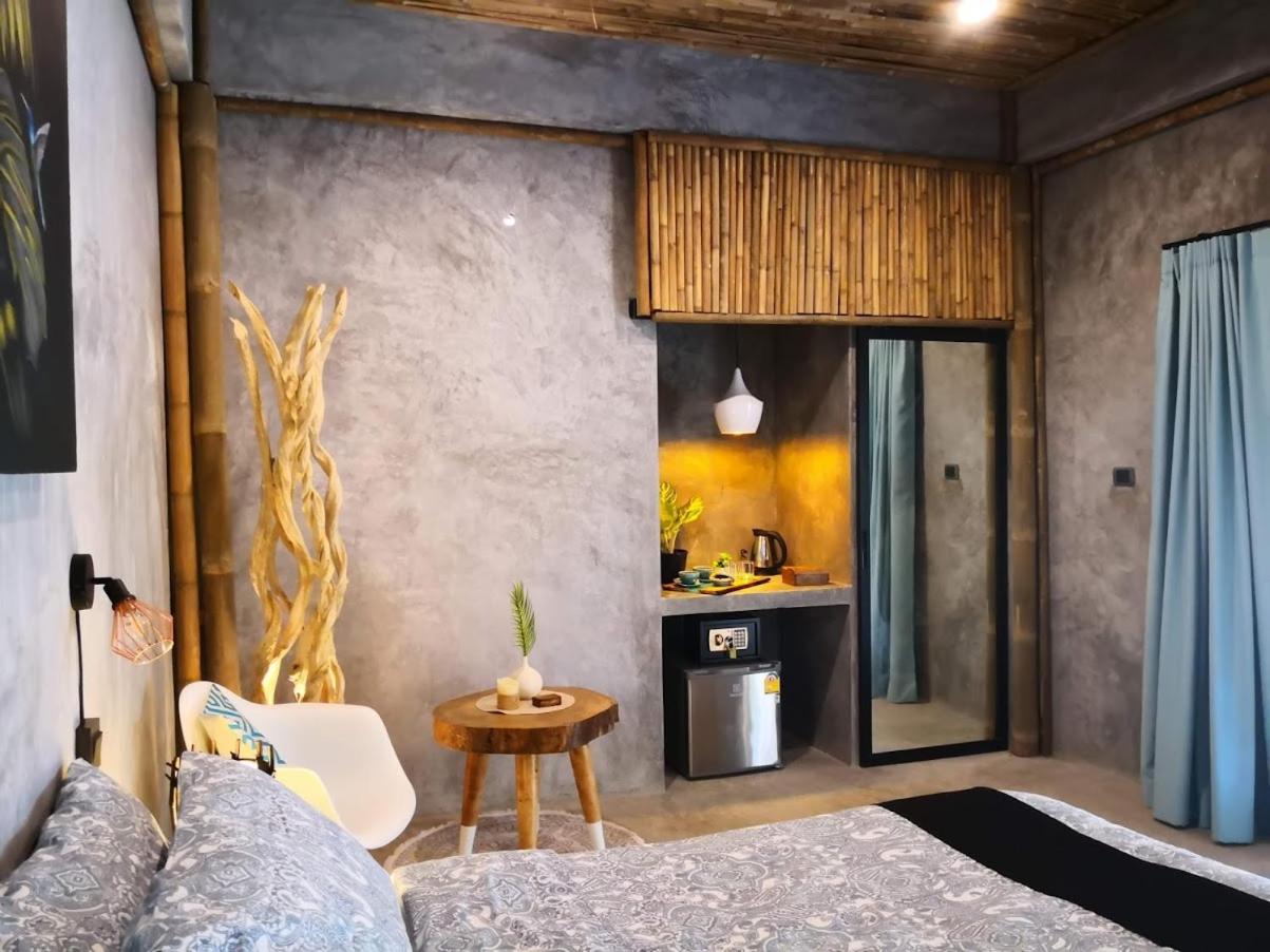 Bungalow - Beach Front - Photo 21