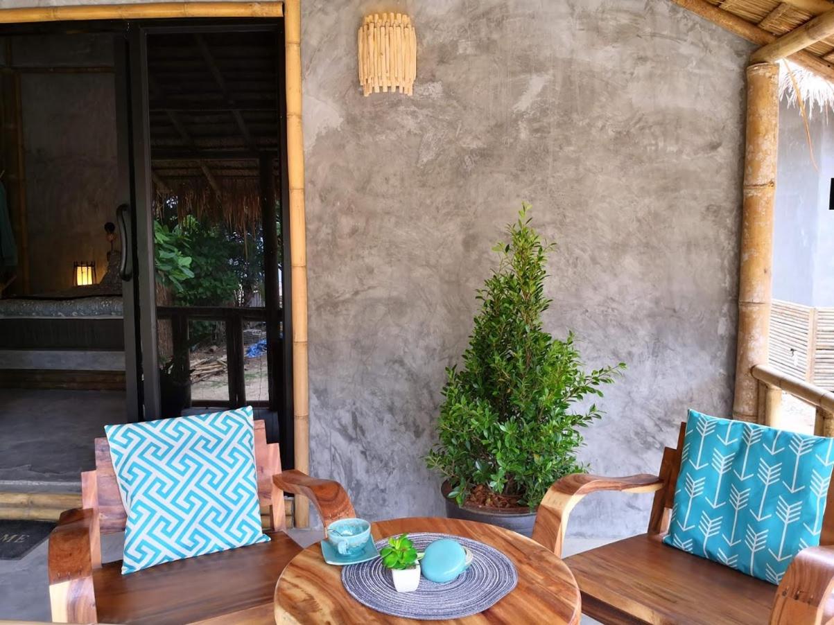 Bungalow - Beach Front - Photo 4