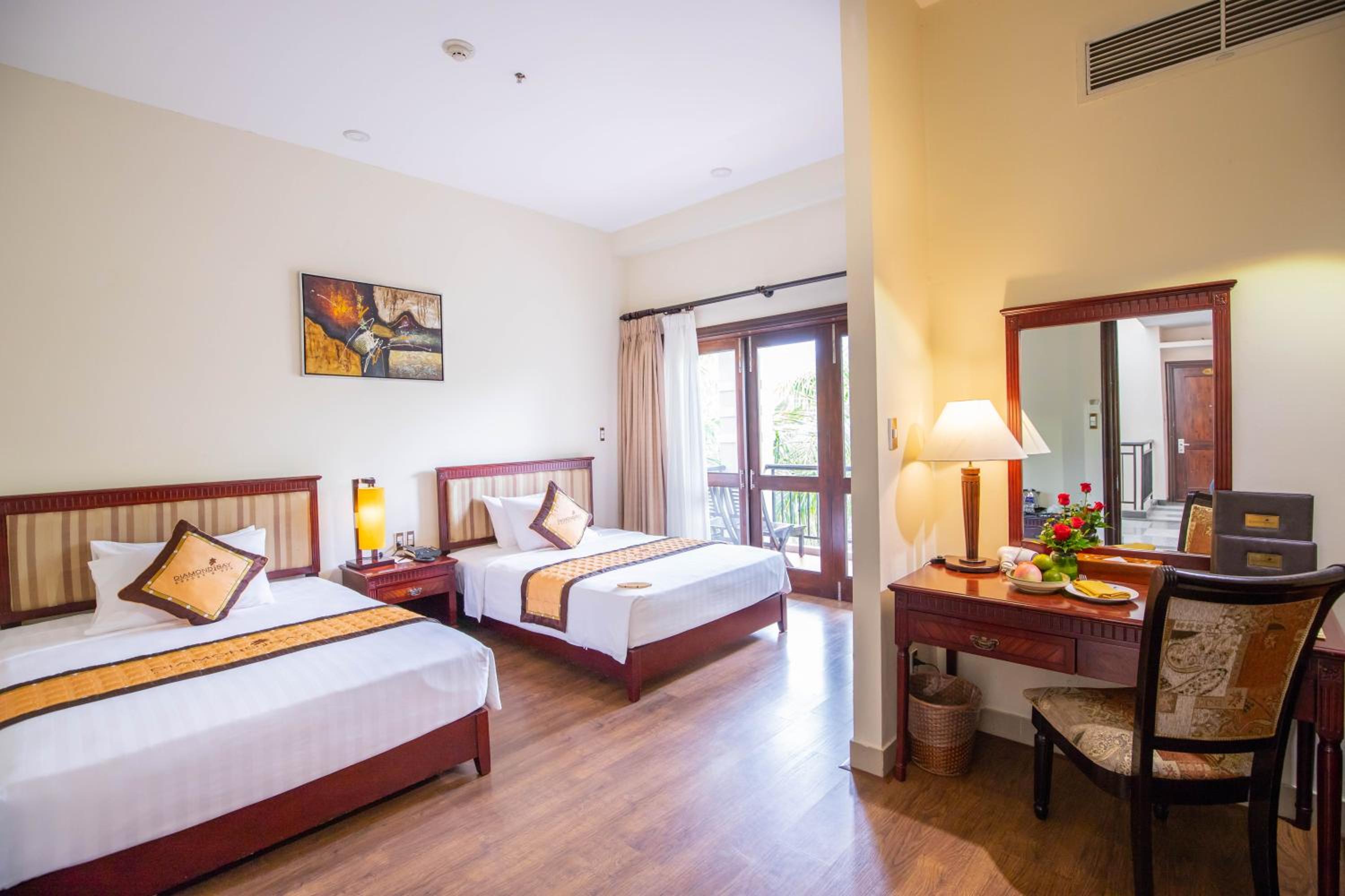 Superior Double or Twin Room with Garden View - Photo 9