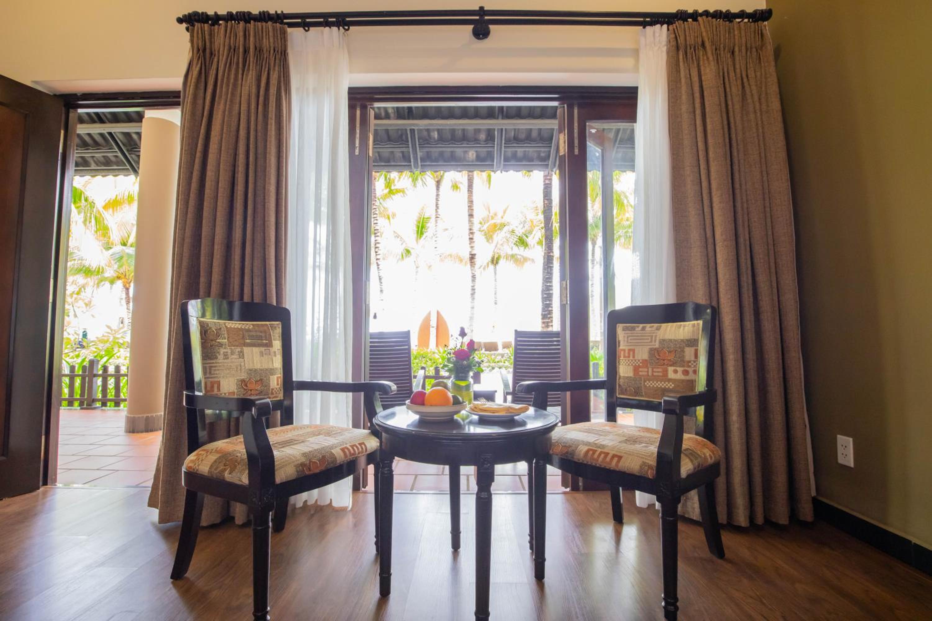 Diamond Bungalow with Sea View - Photo 5