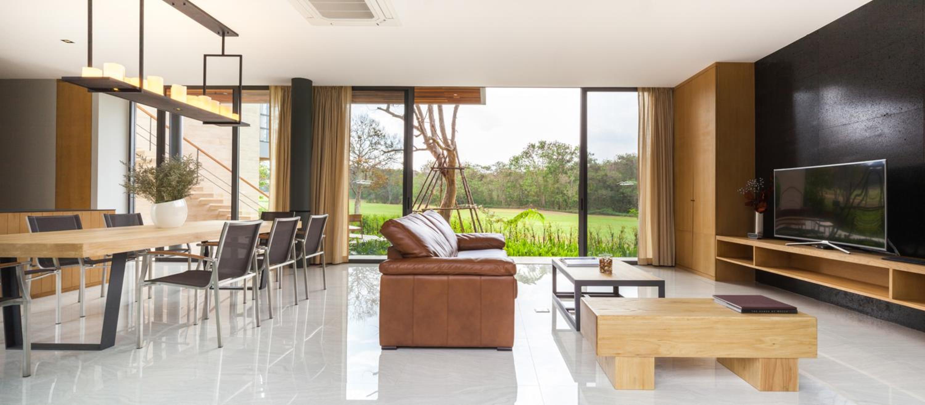Gliding Villa West (3 Bedroom)