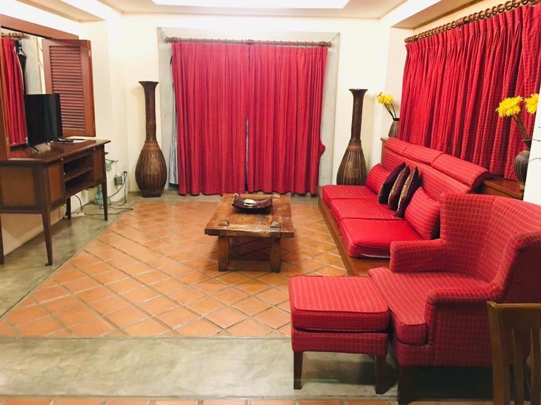Junior Suite with Balcony - Photo 6