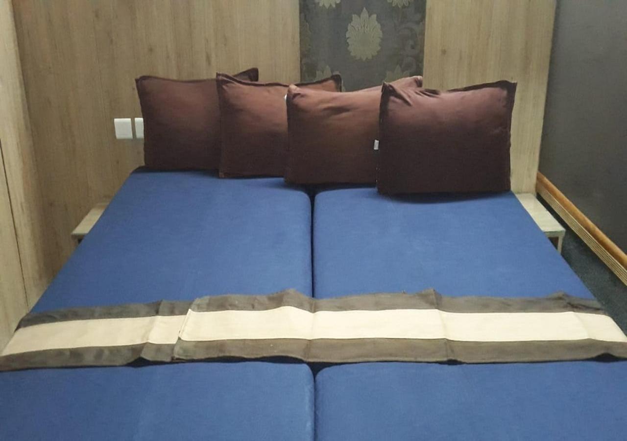 Deluxe Room - Photo 5