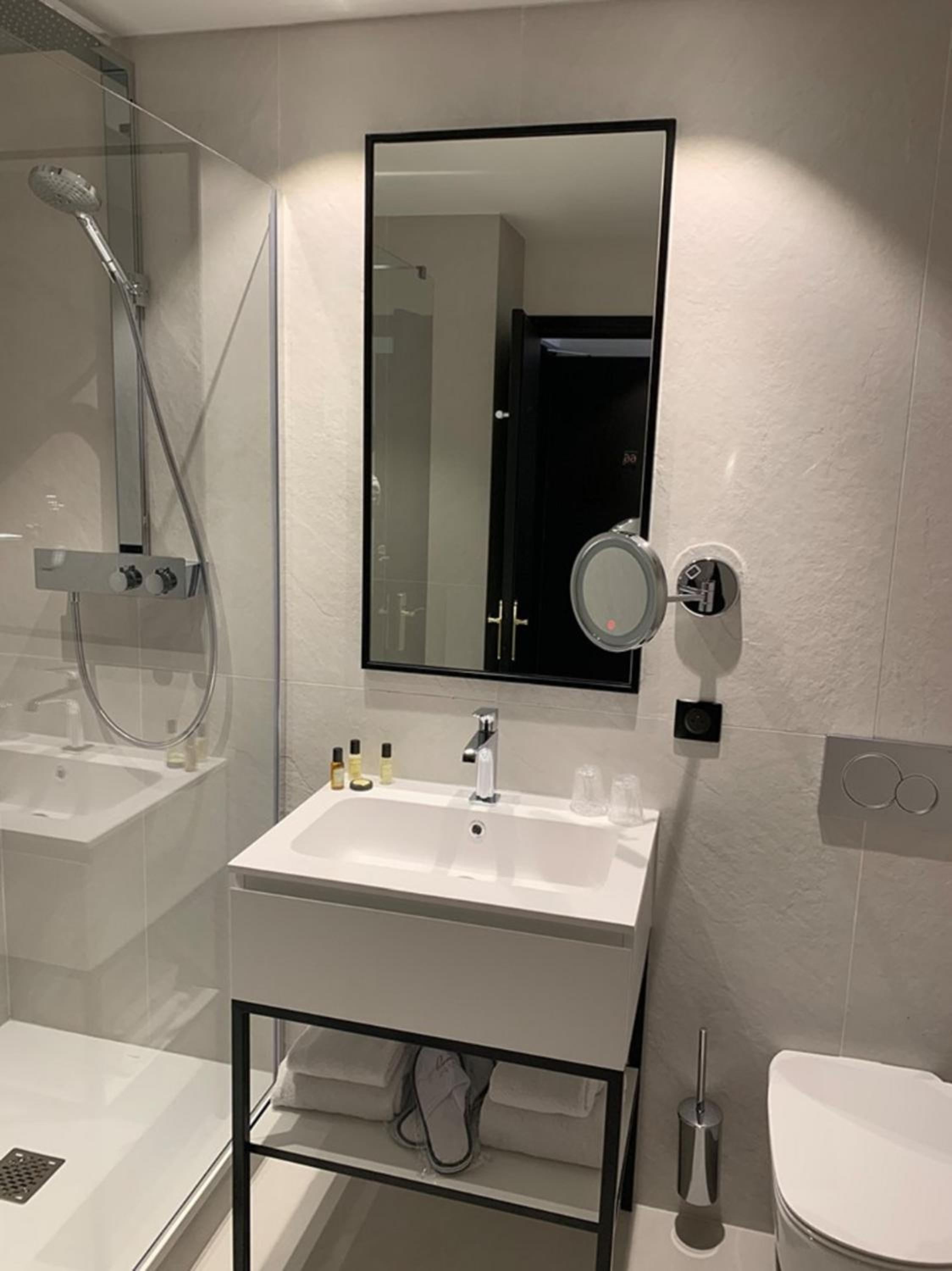 Classic Room - Photo 6