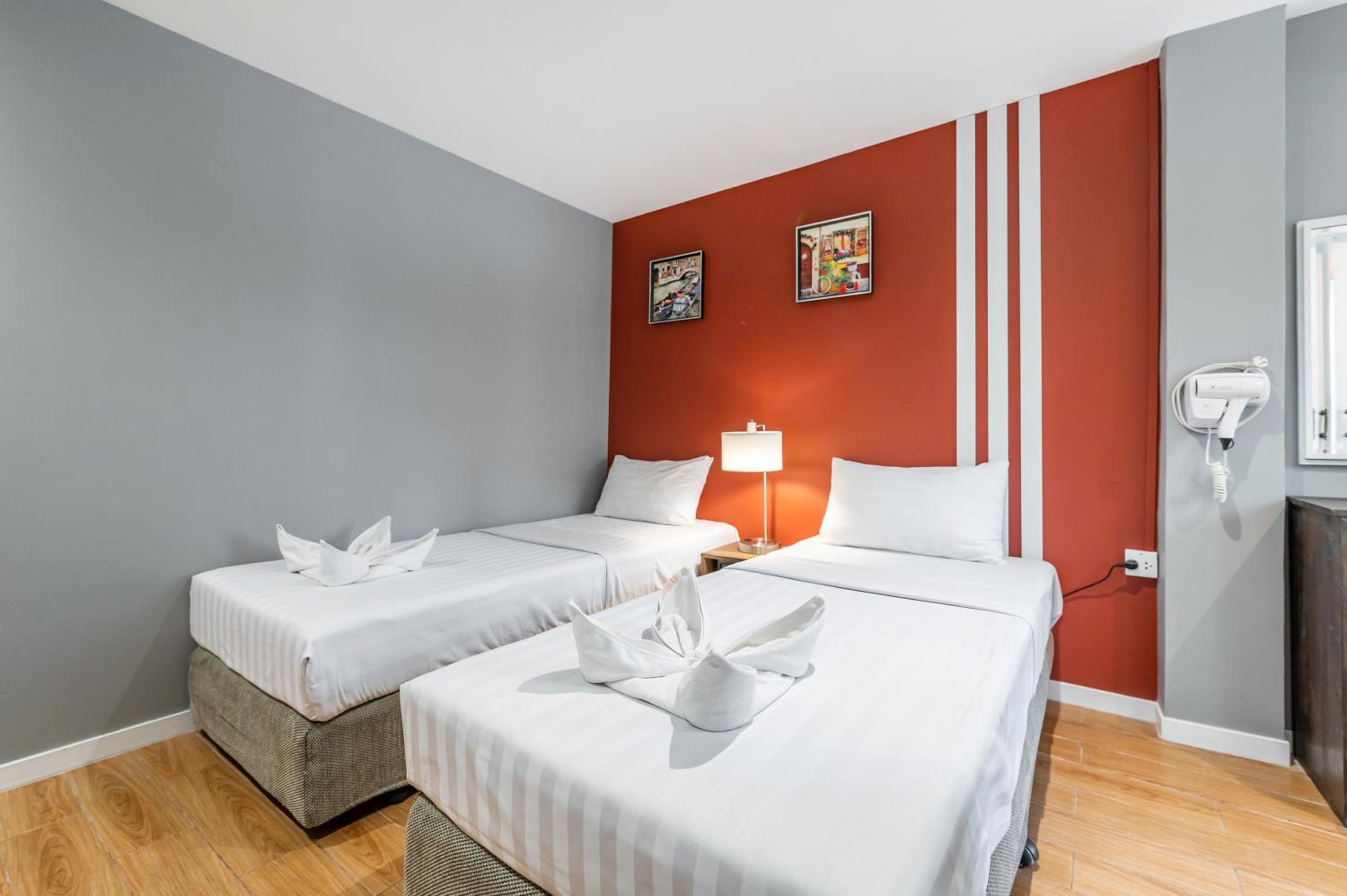 Superior Twin Room photo 1
