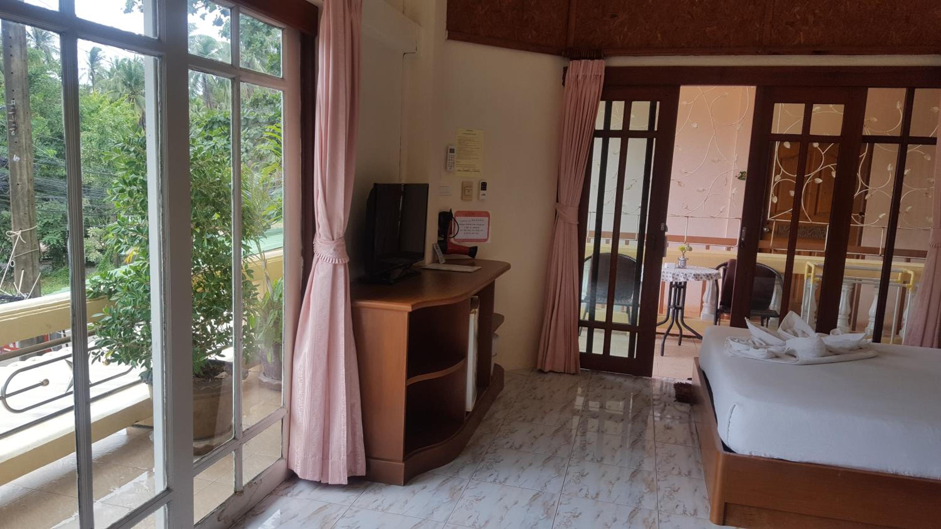 Standard Double Room photo 3