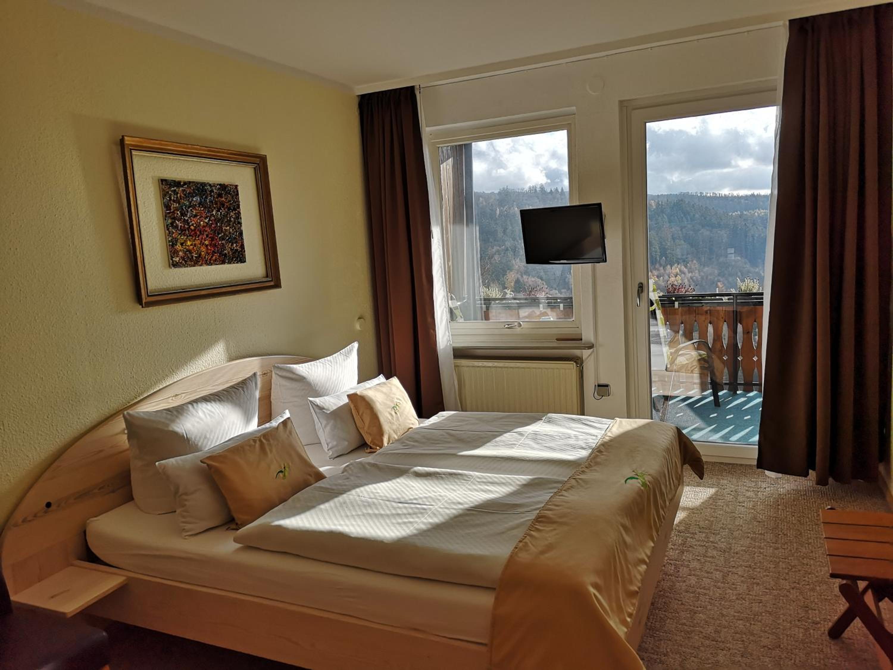 Double Room with Balcony and Shower photo 1