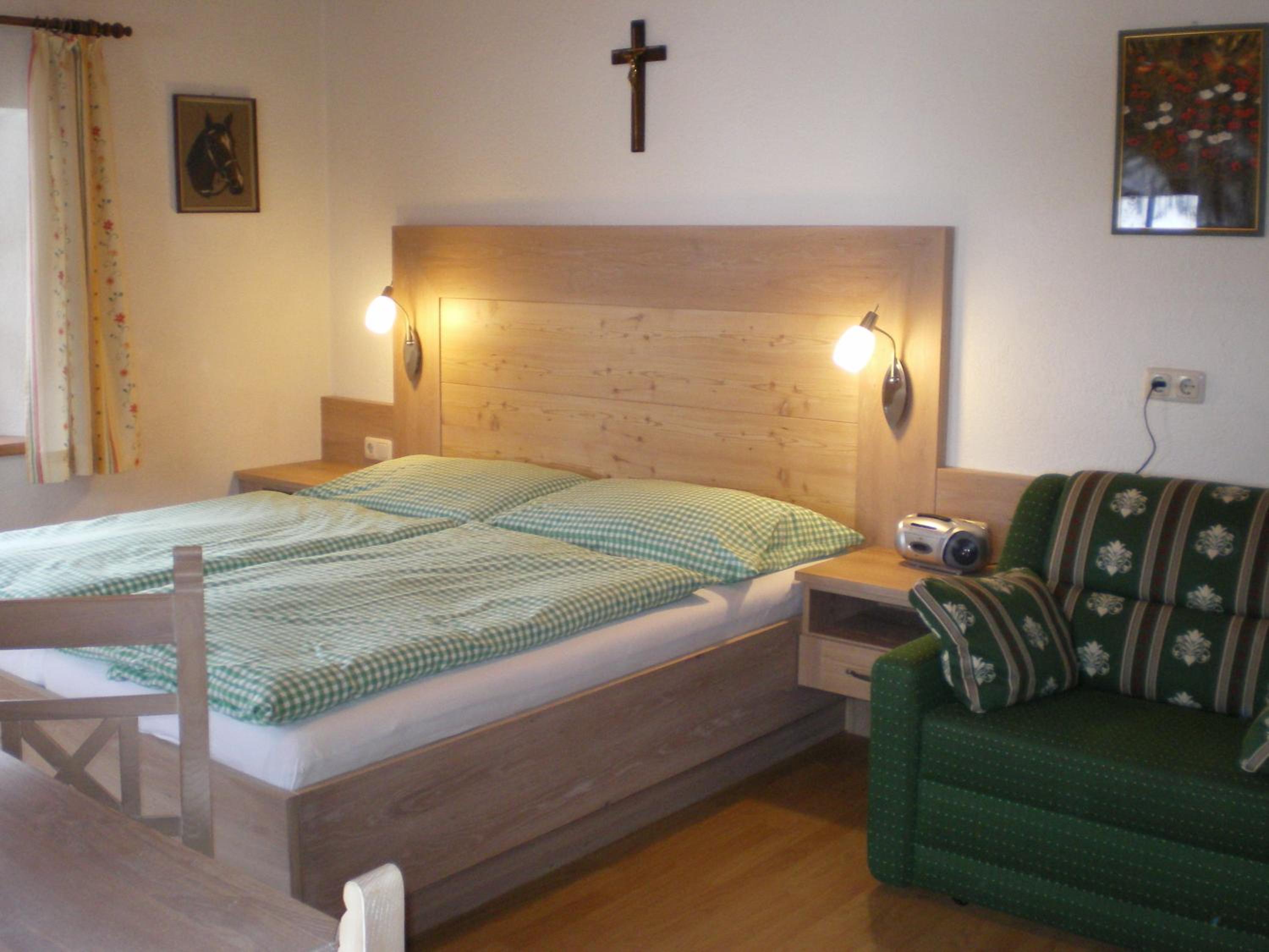 Studio Apartment photo 2