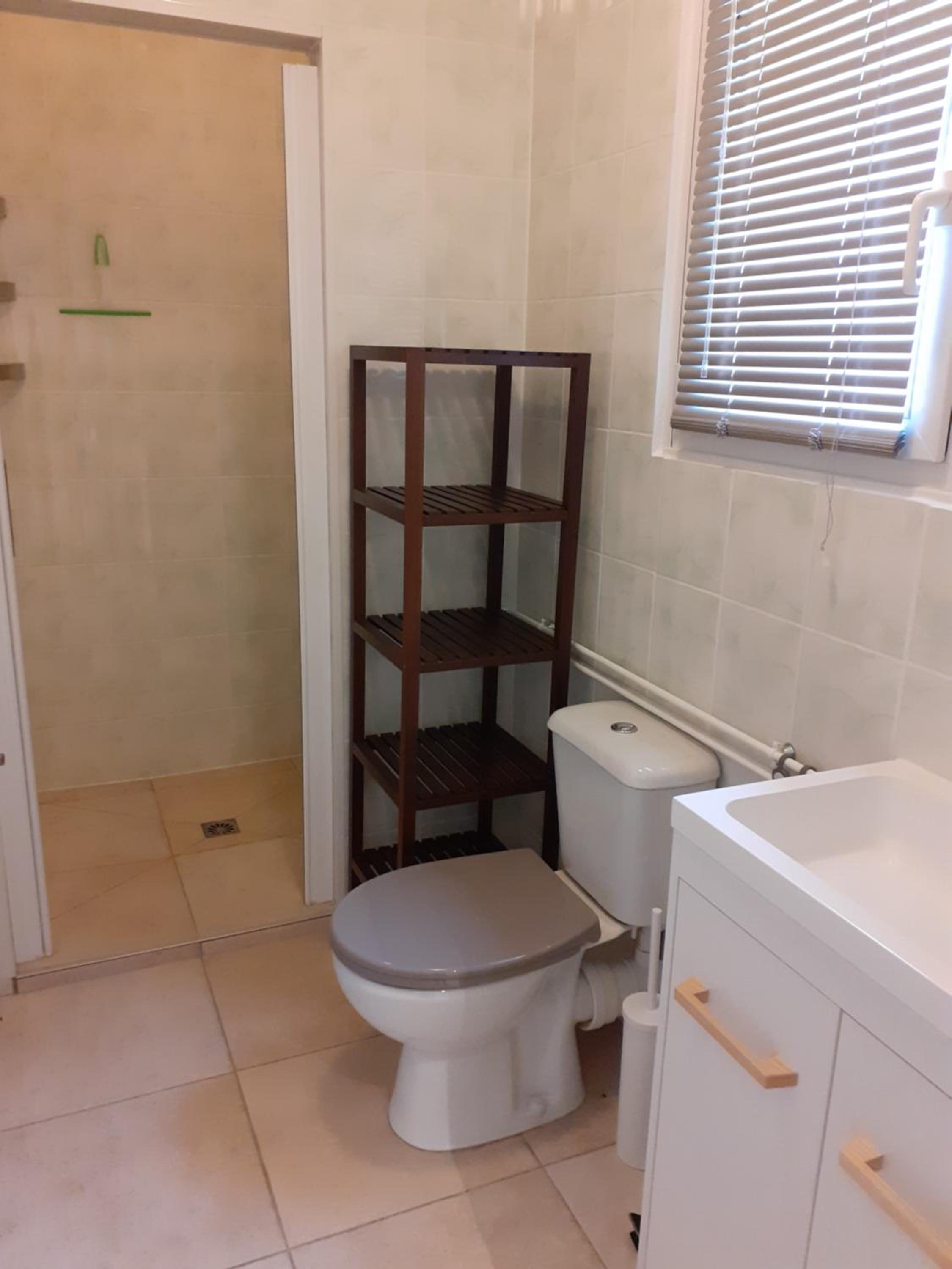 One-Bedroom Suite - Photo 6