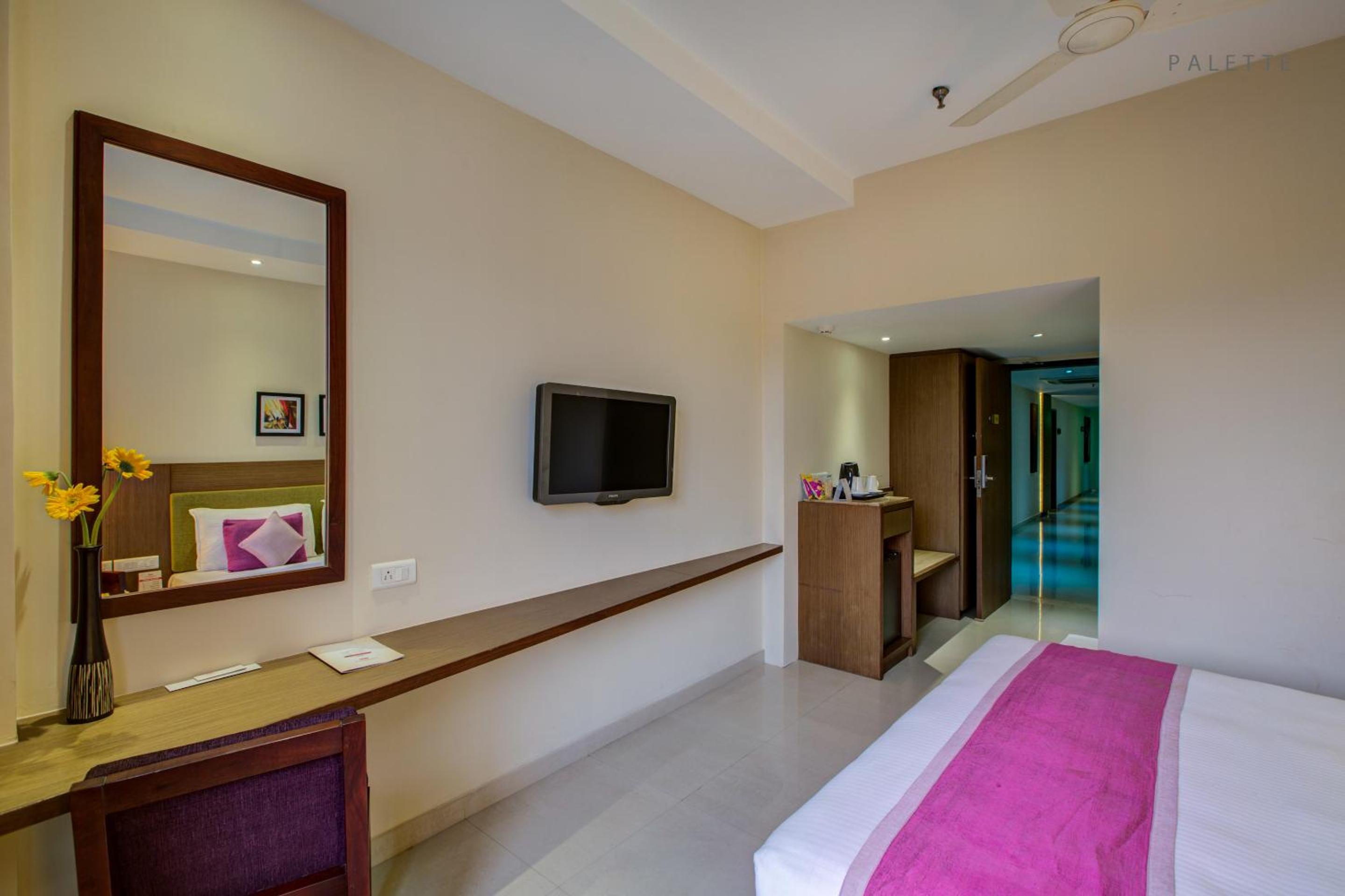 Standard Double Room with Fan photo 3
