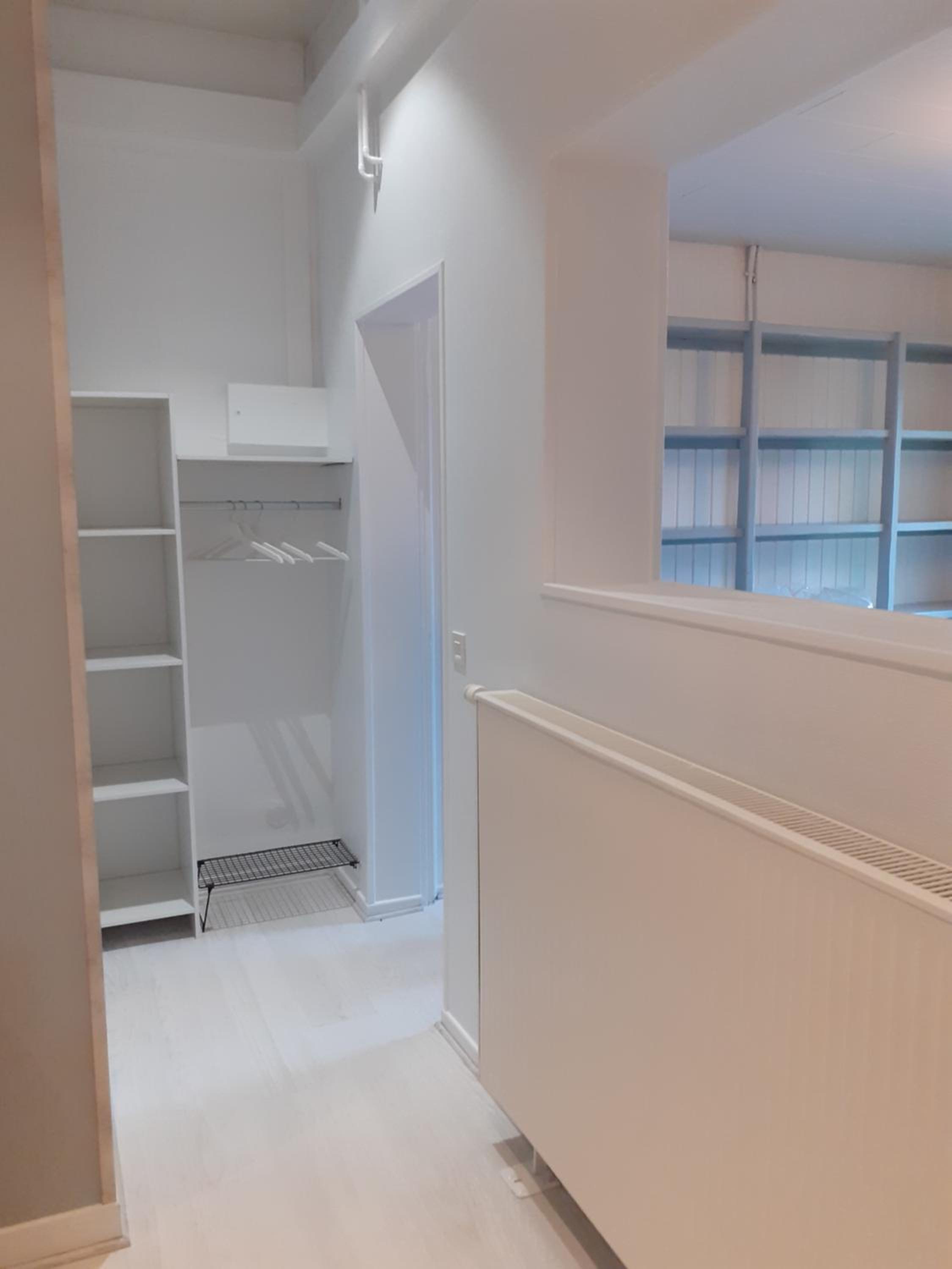 One-Bedroom Suite - Photo 4