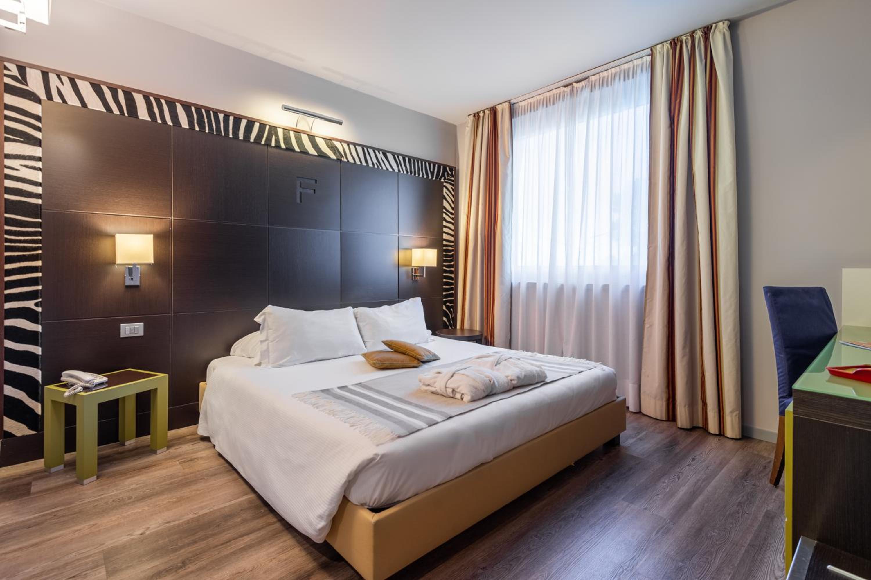 Superior Double Room - Photo 8