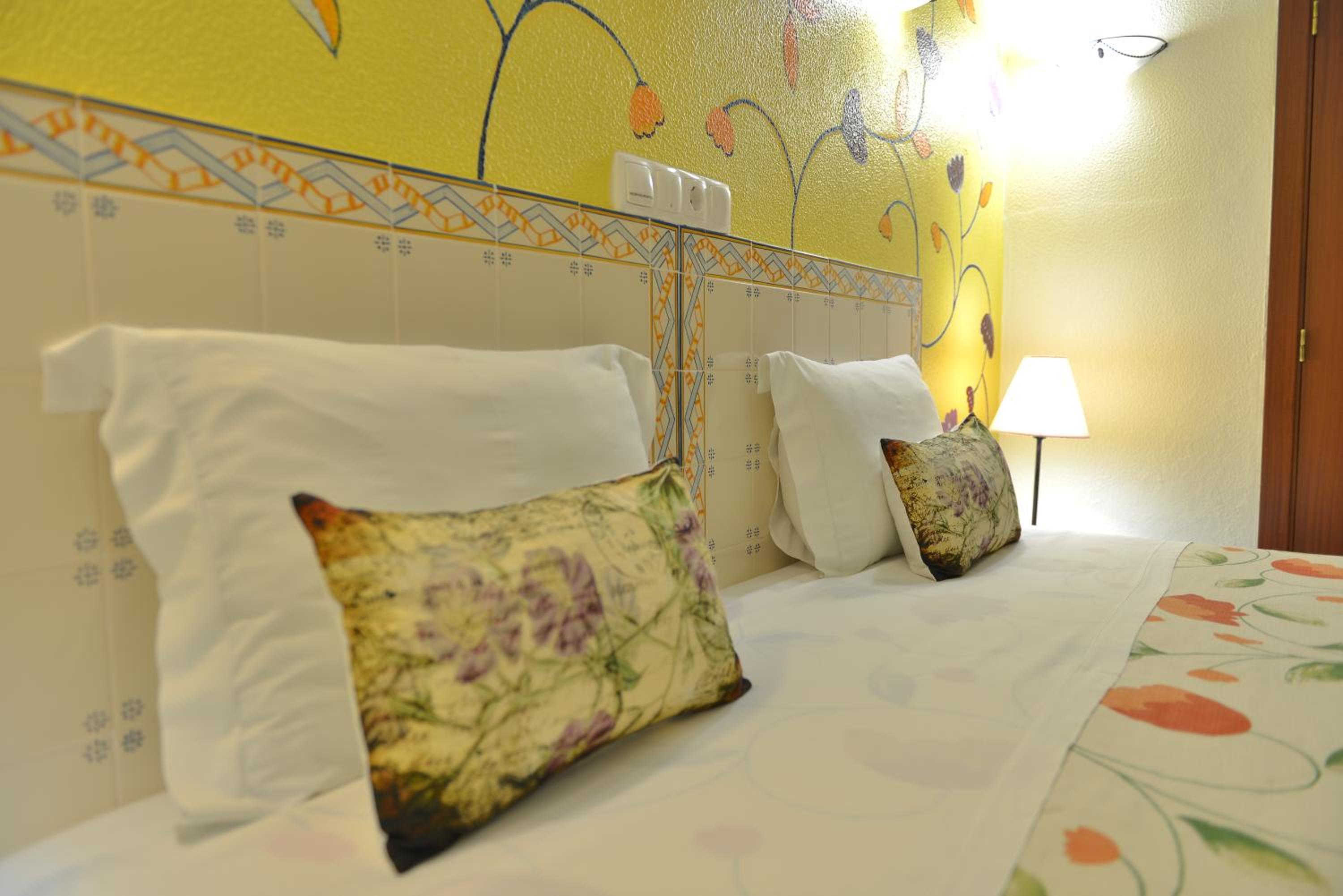 Double or Twin Room - Photo 1