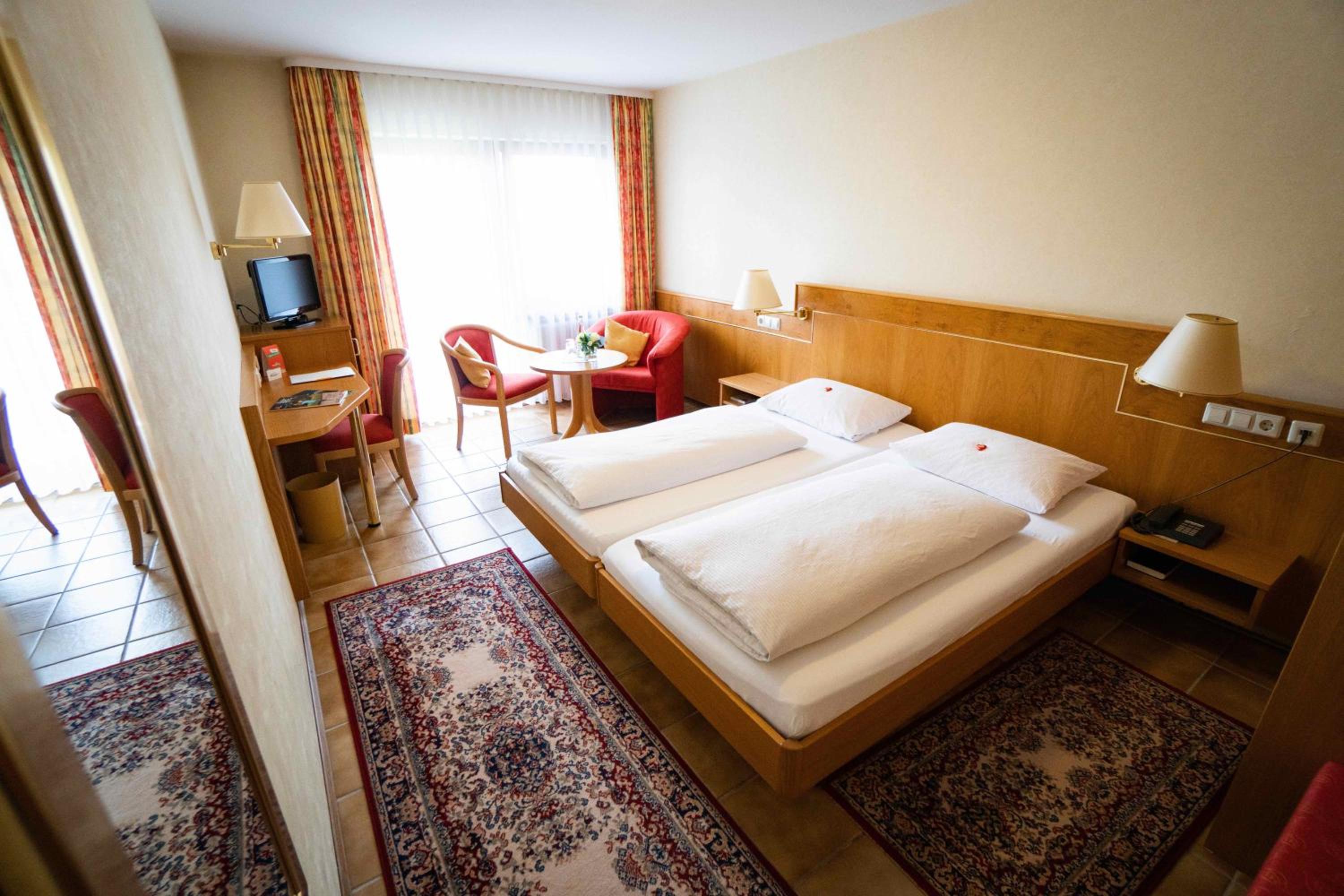 Double Room - Photo 3
