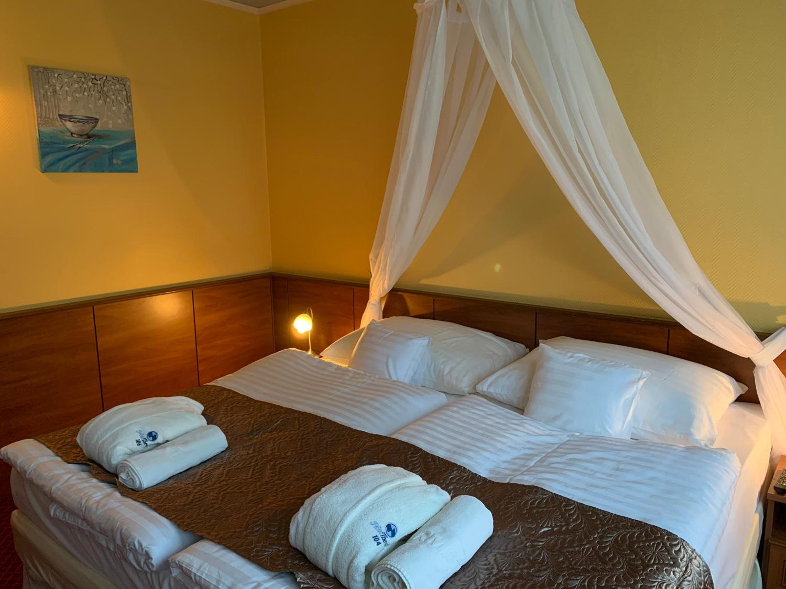 Double or Twin Room - Photo 1
