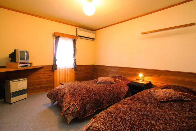 日式客房或登记入住时选择的标准共用浴室客房