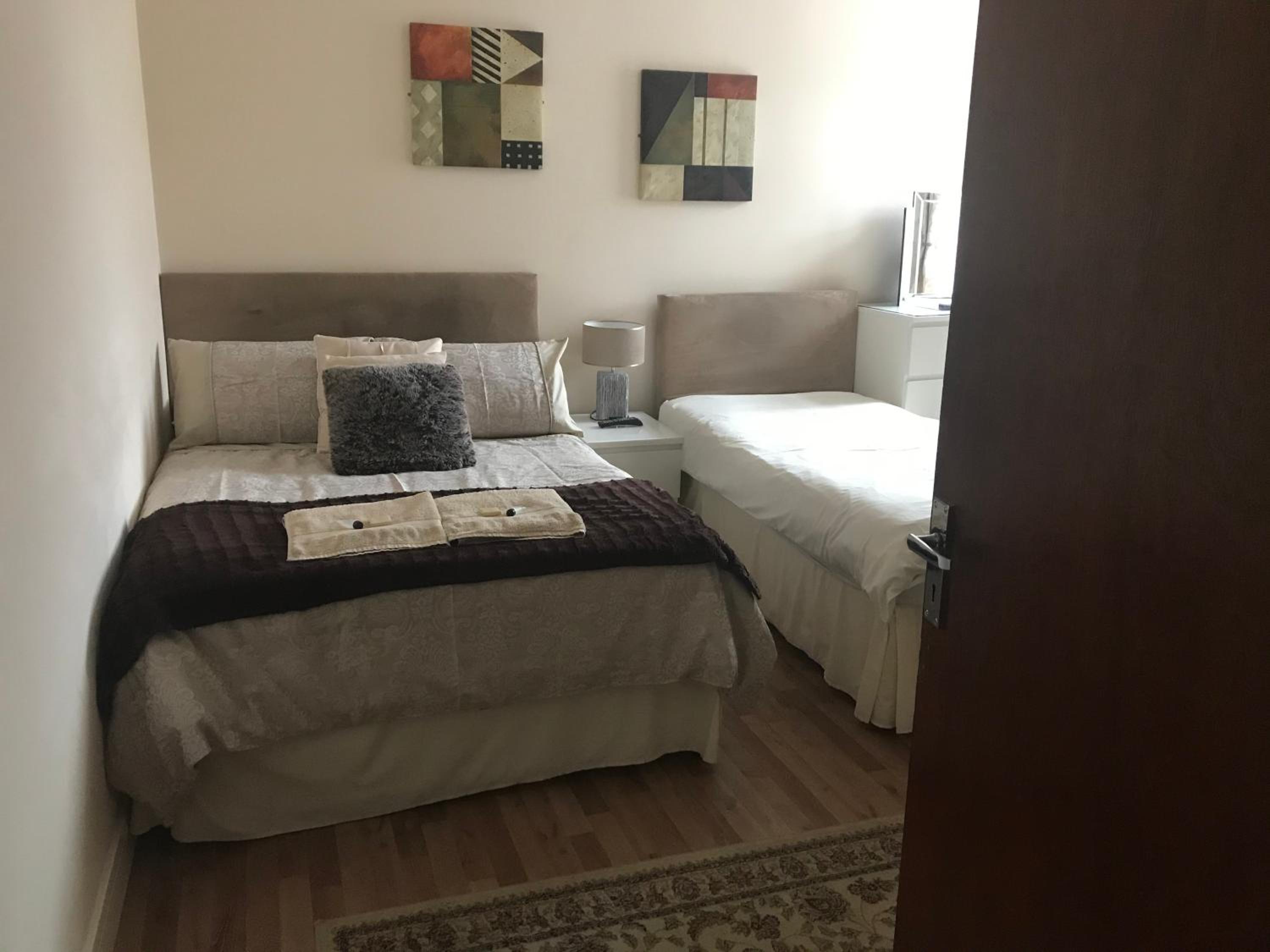Deluxe Double Room with Shower photo 1