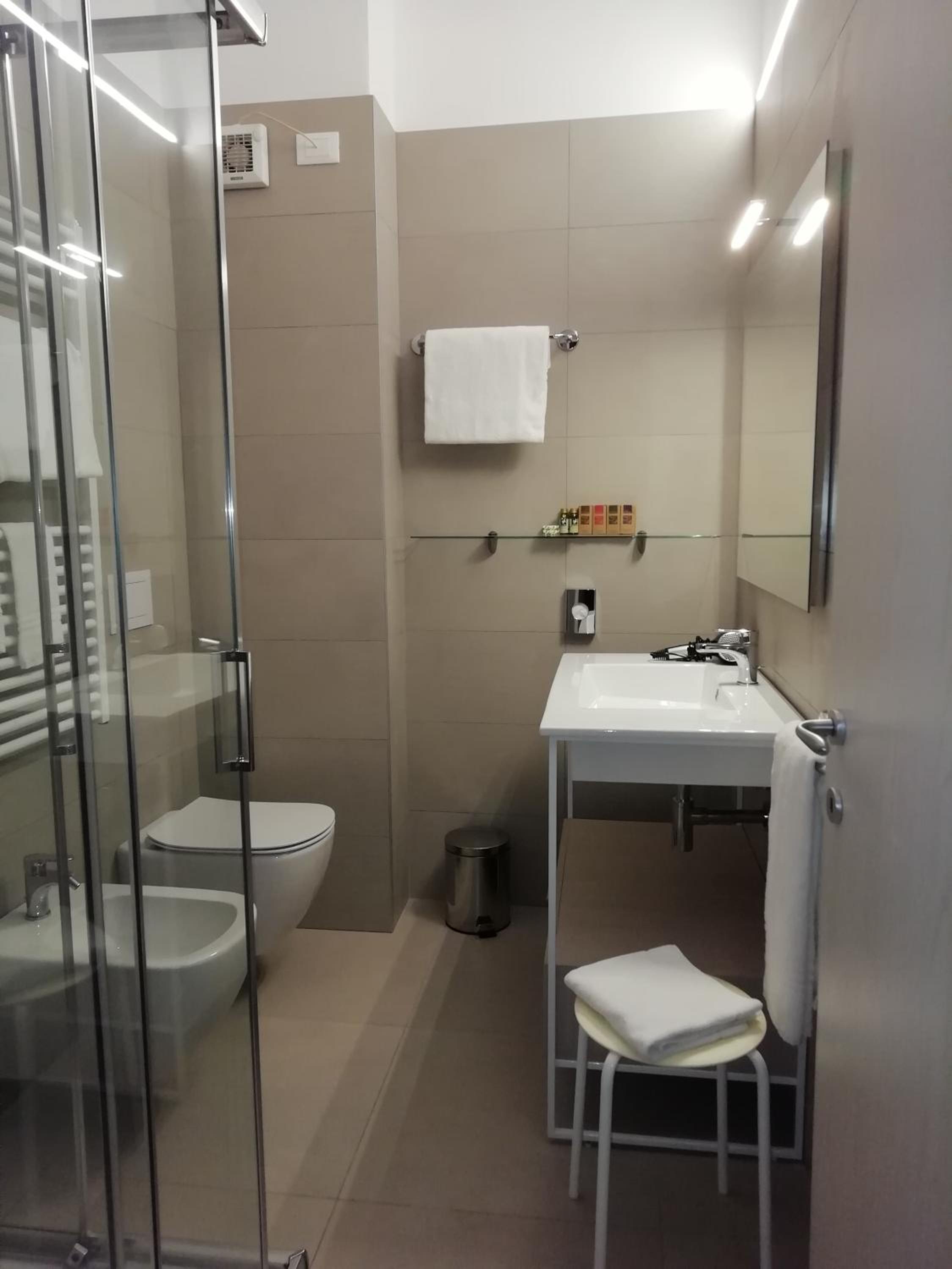 Double Room photo 2