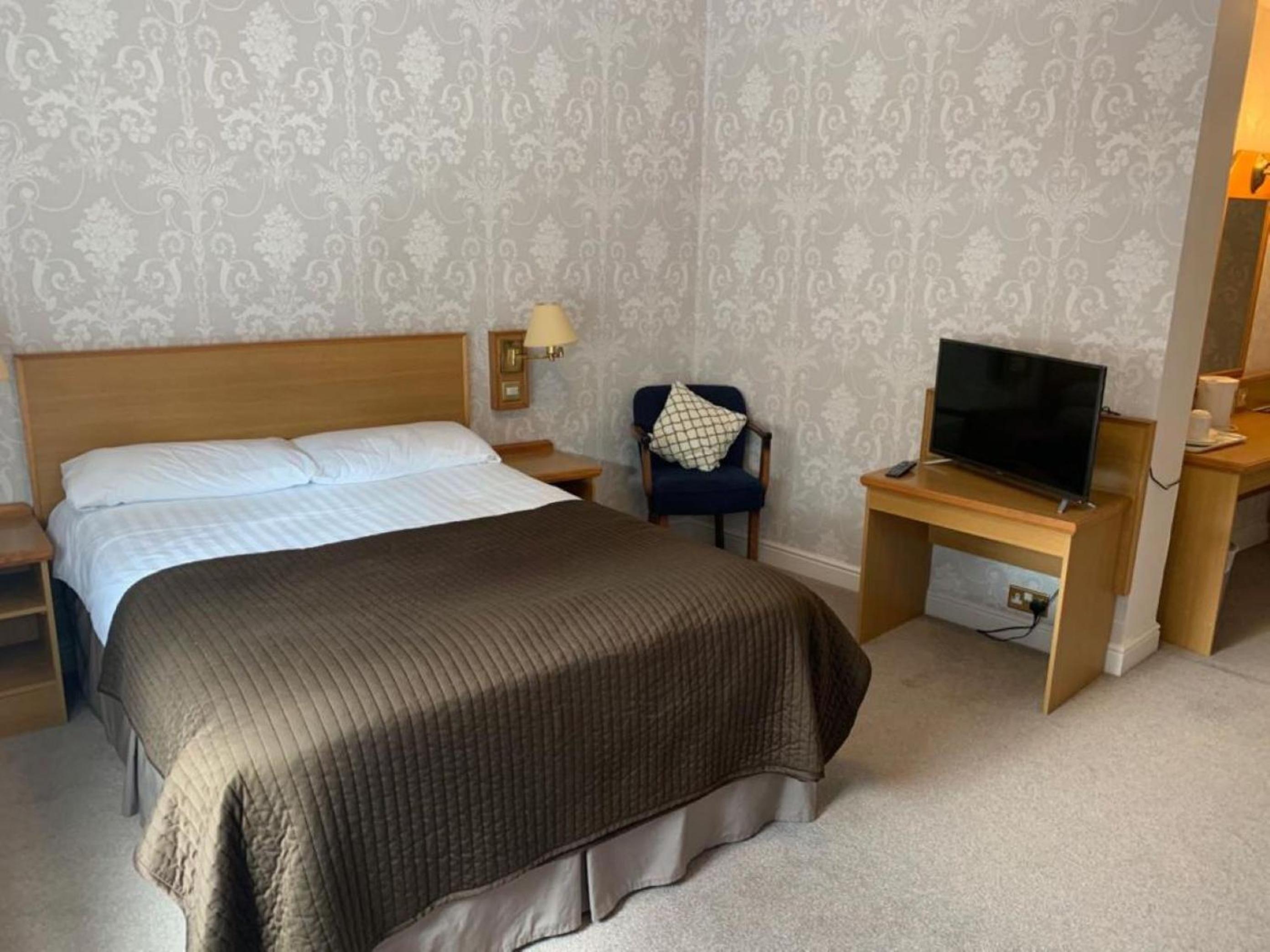 Standard Double Room - Photo 2