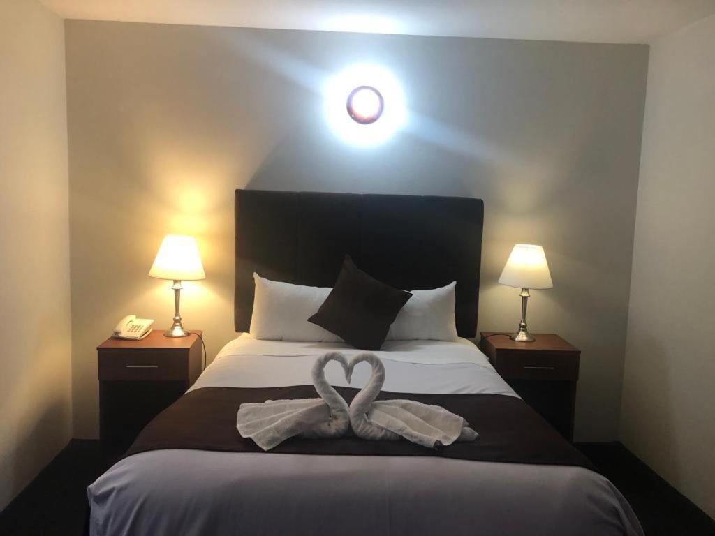 Budget Double Room photo 2