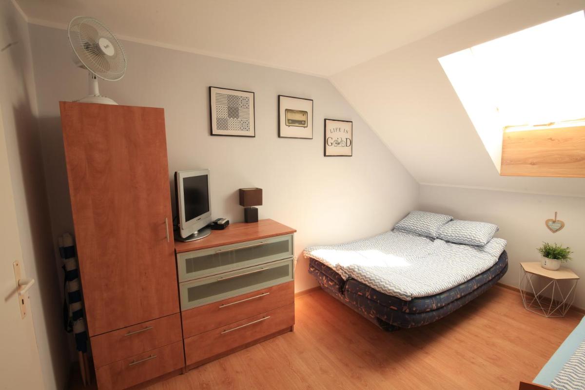 Triple Room photo 2