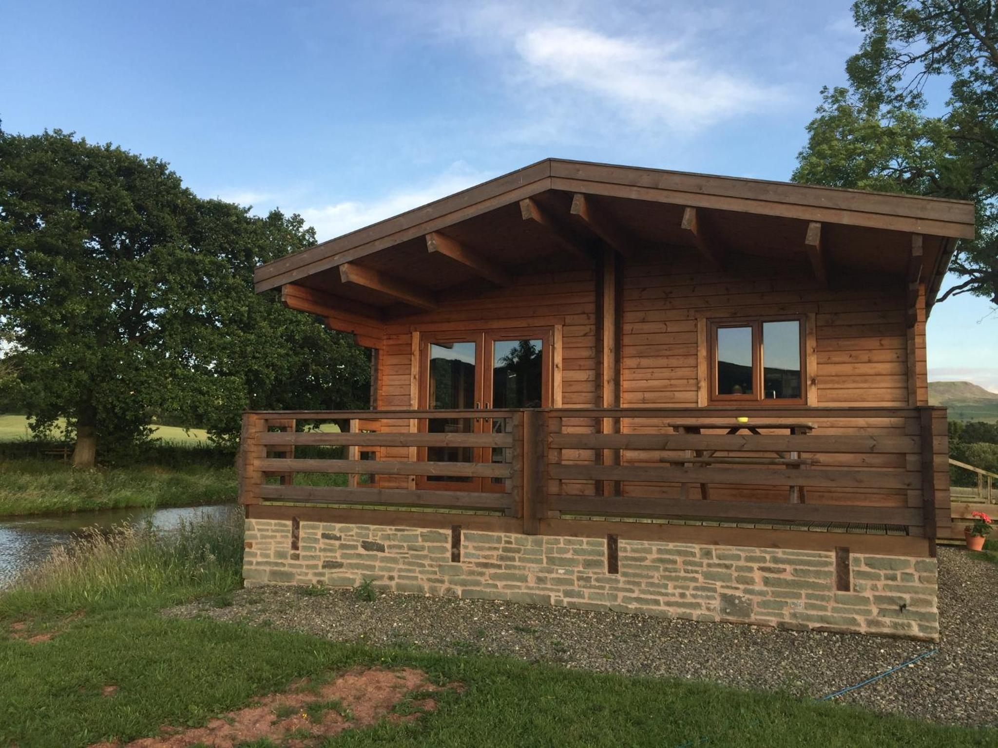 Two-Bedroom Chalet - Photo 3