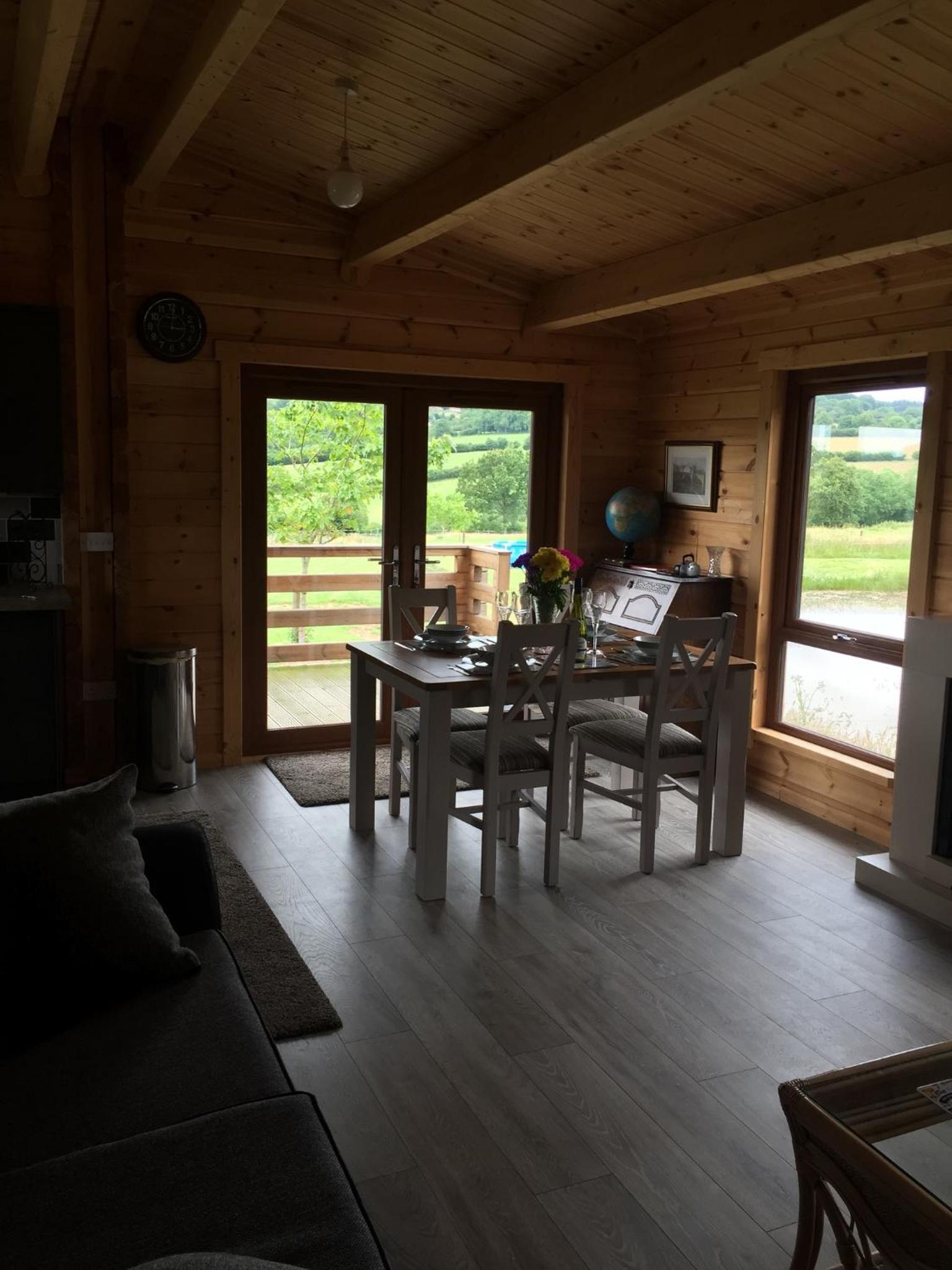 Two-Bedroom Chalet - Photo 9