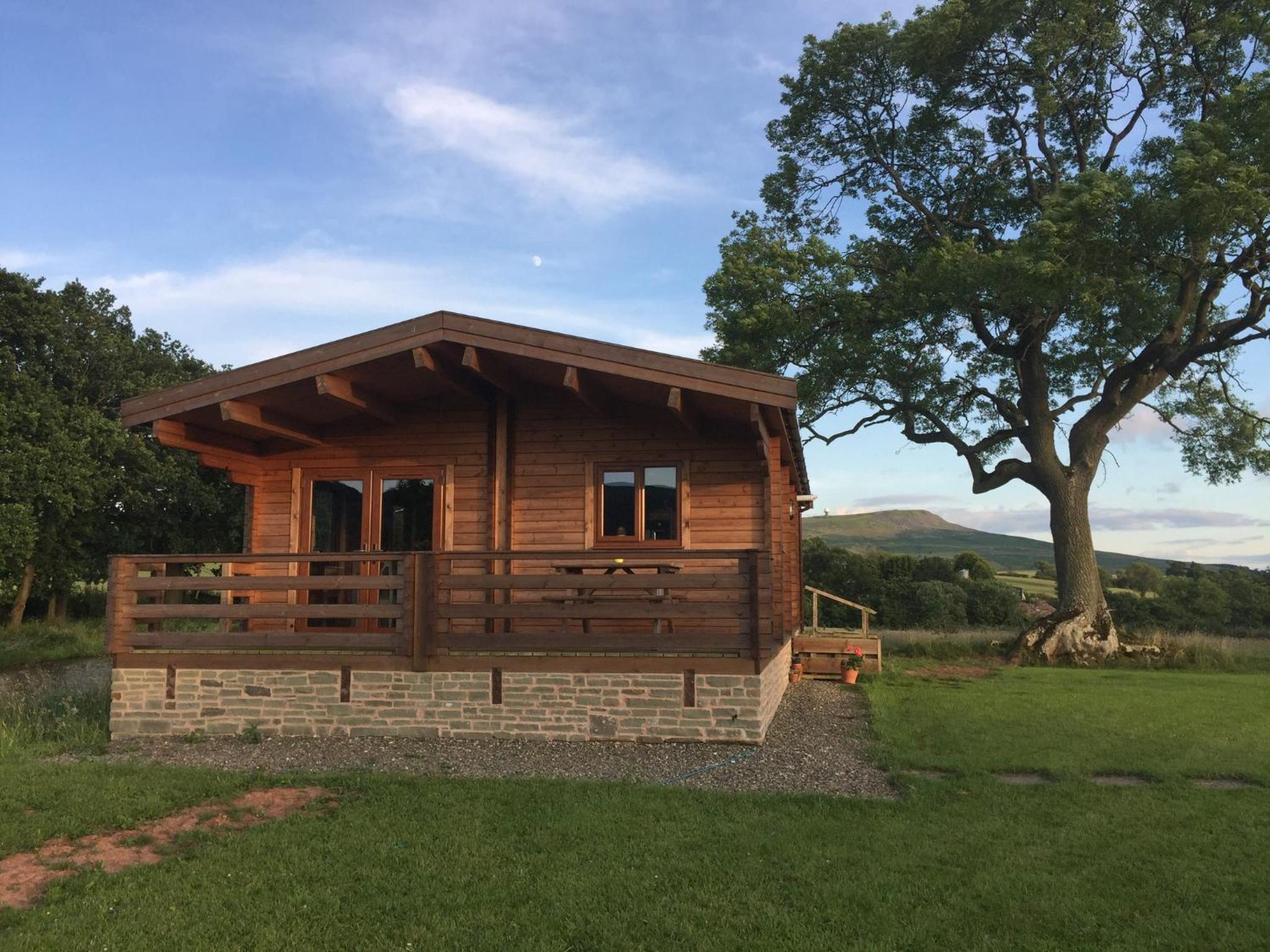 Two-Bedroom Chalet - Photo 18