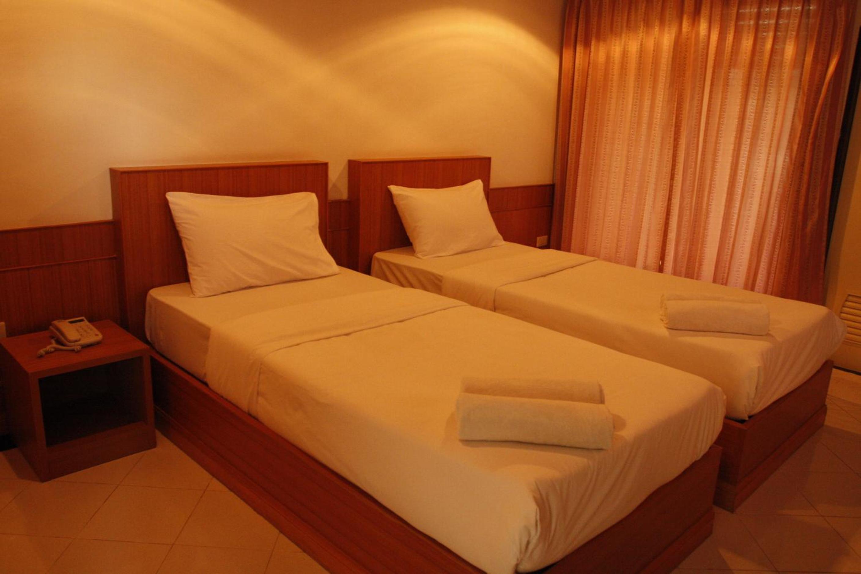 Standard Twin Room photo 3