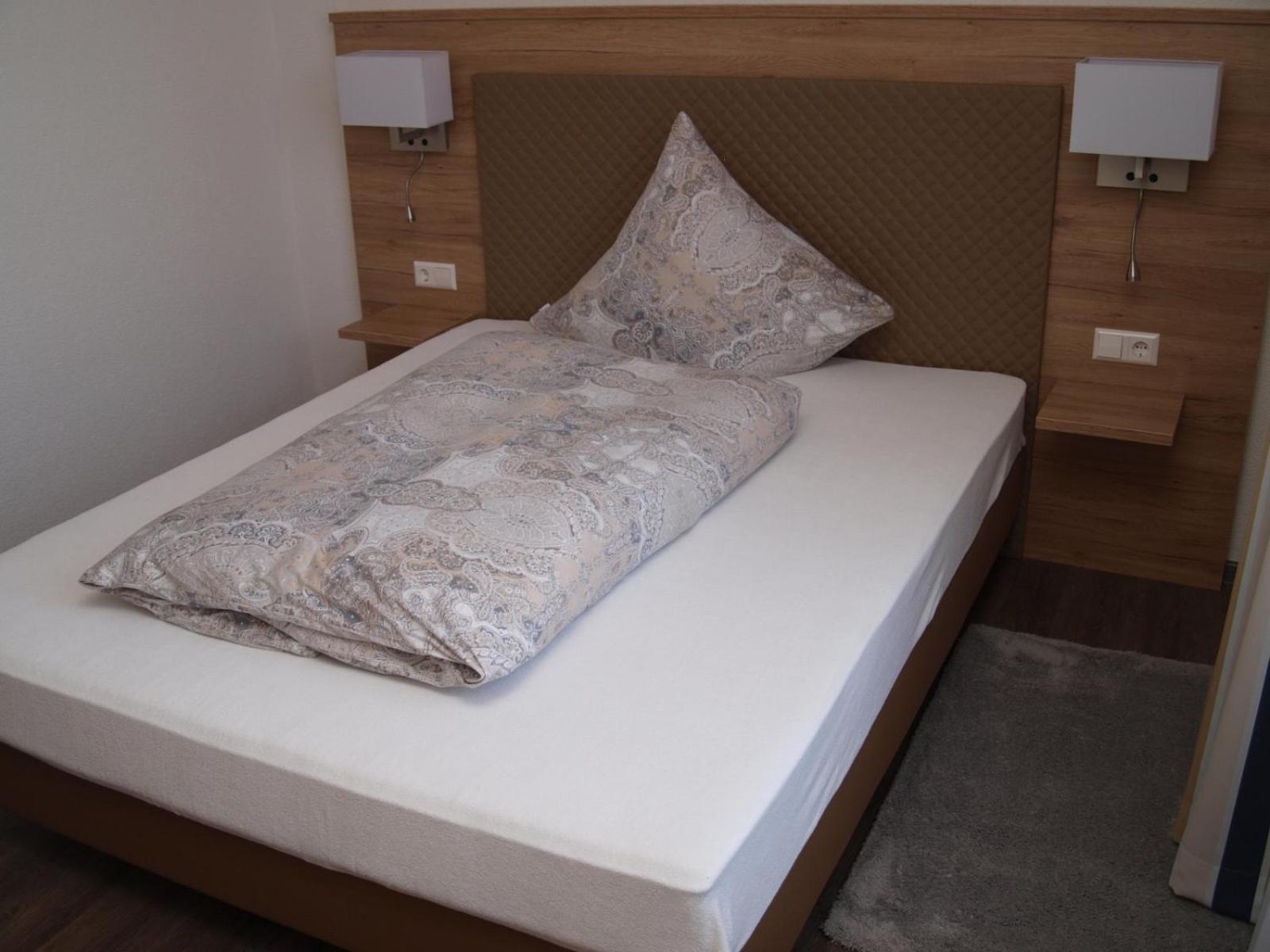 Single Room photo 3