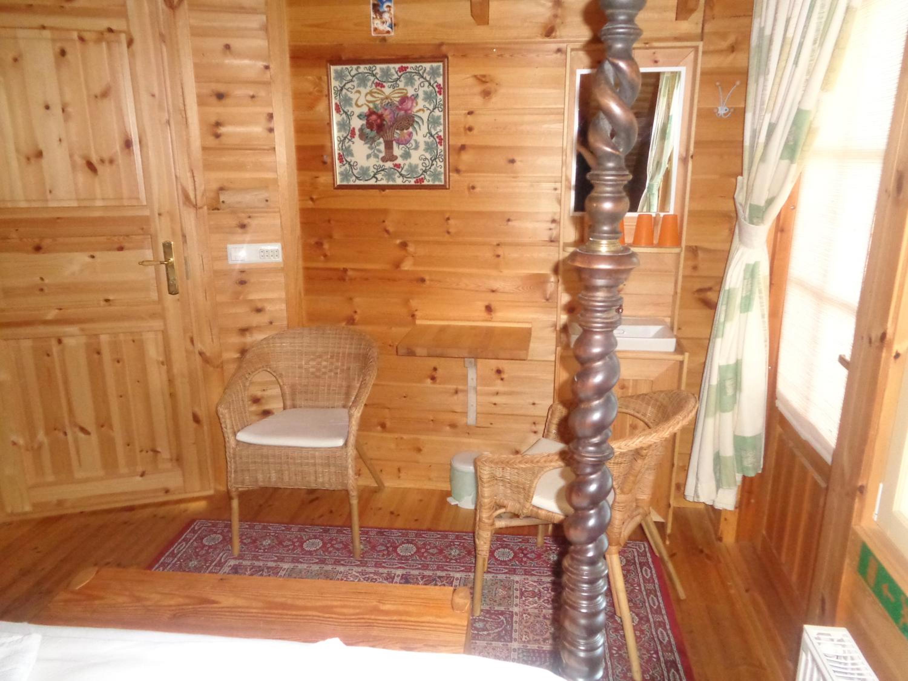 Double Room with Private External Bathroom photo 2