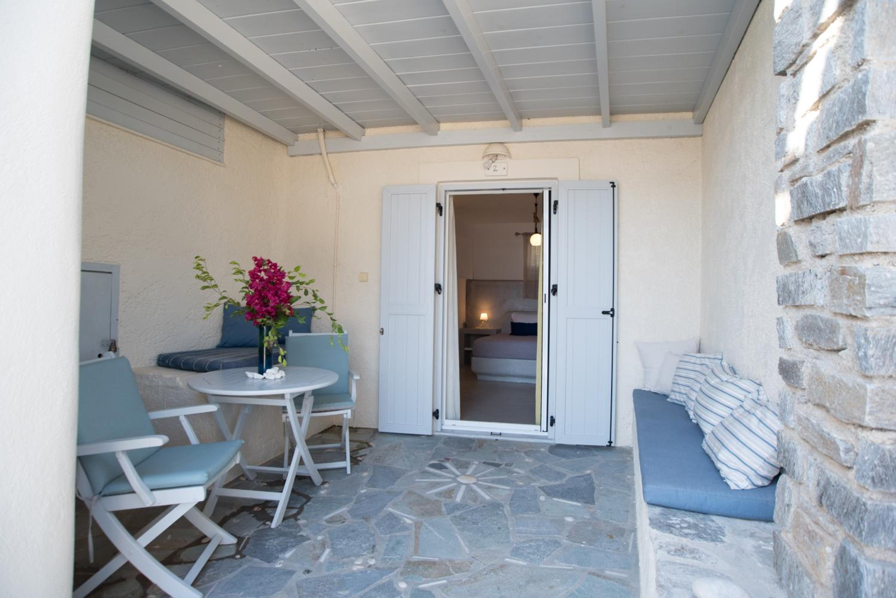 Double Room with Sea View - Photo 3