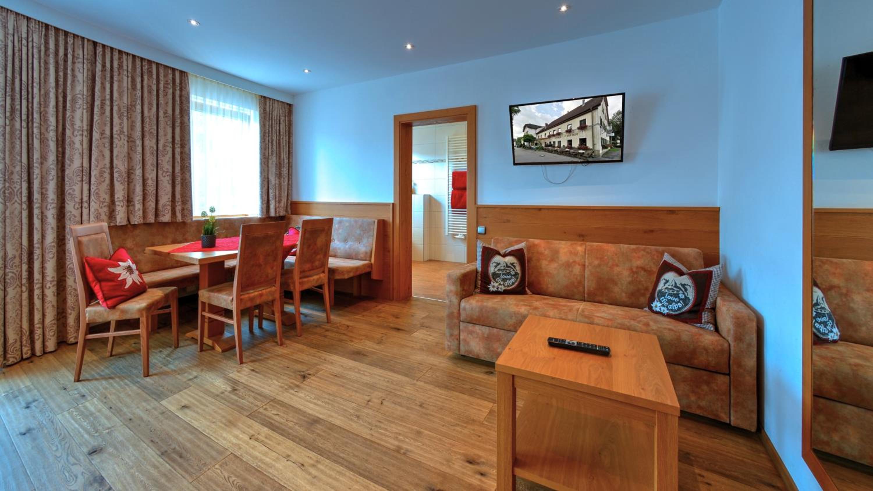 Double Room - Photo 4