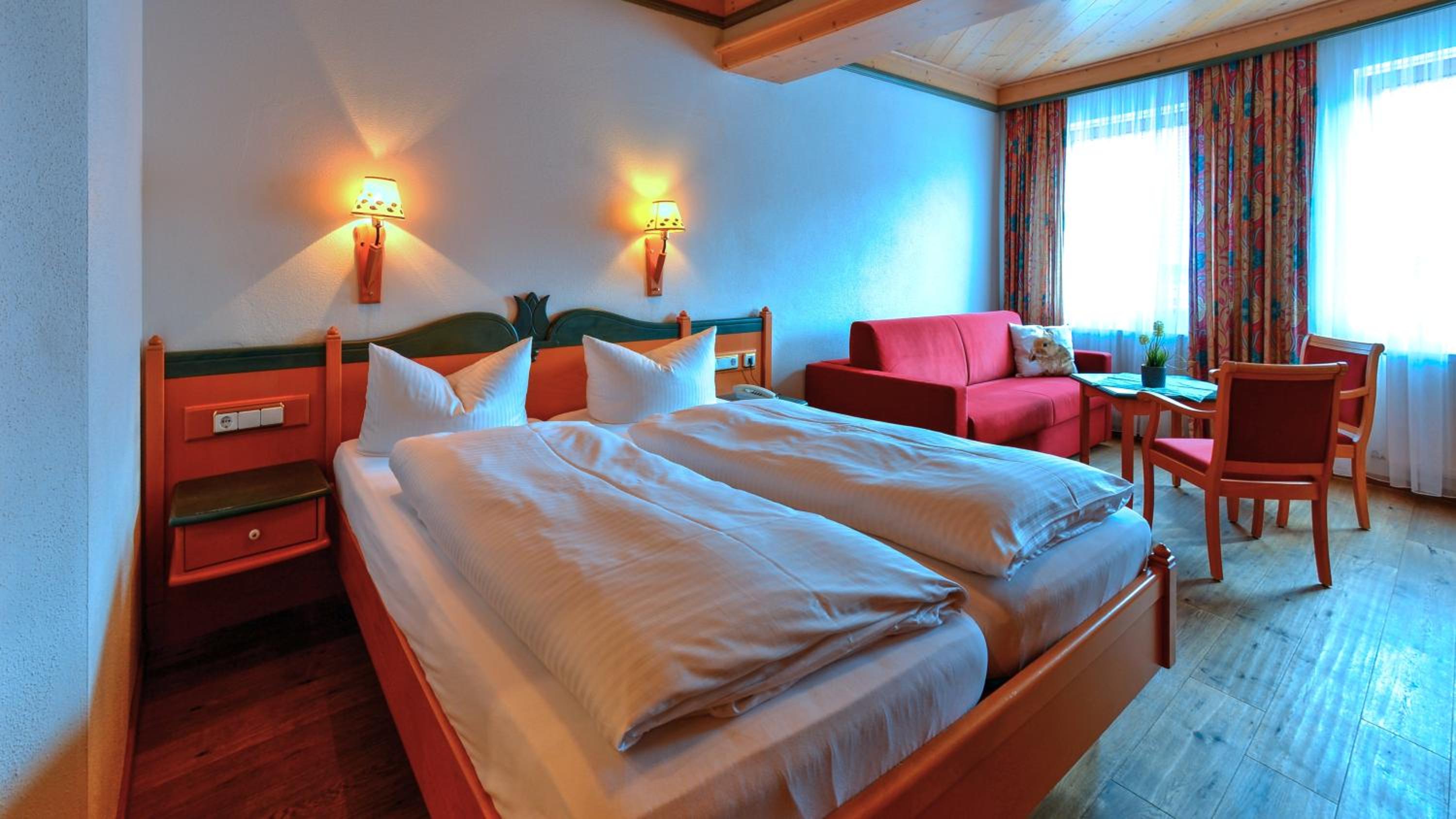Double Room - Photo 7