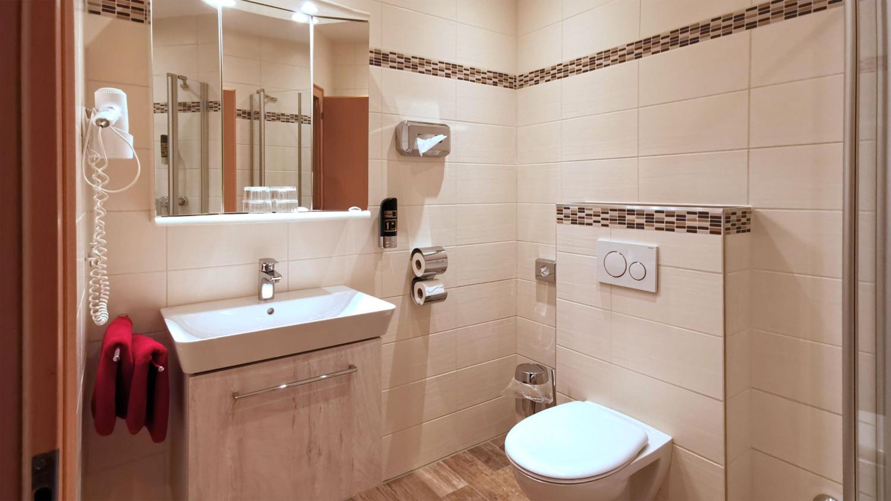 Double Room - Photo 2