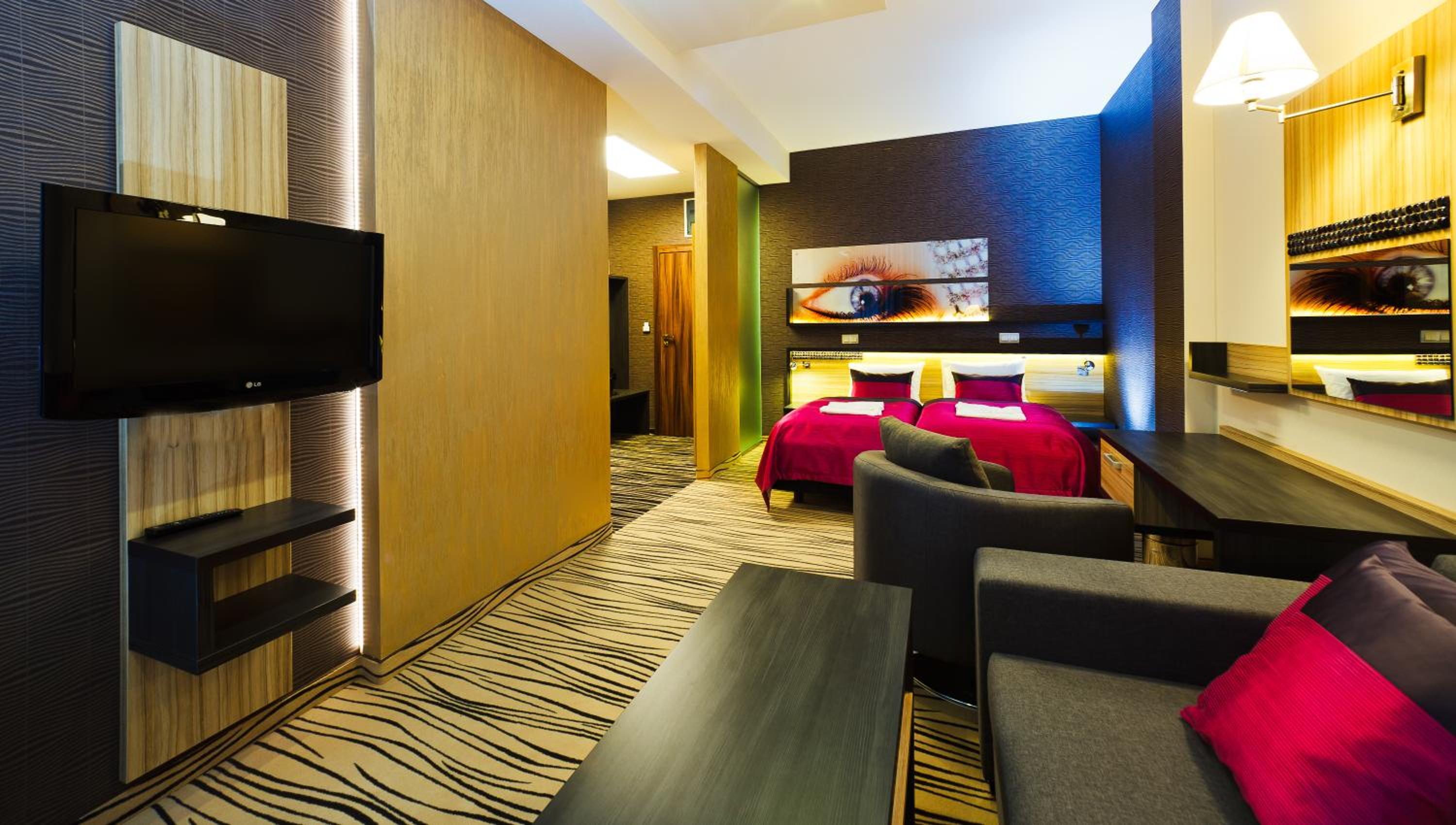 Premium Double or Twin Room - Photo 1