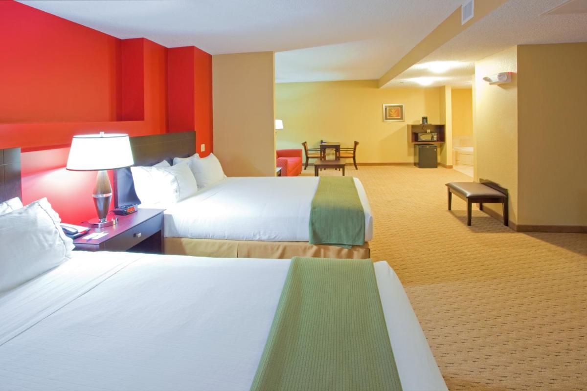 Queen Suite - Disability Access photo 1