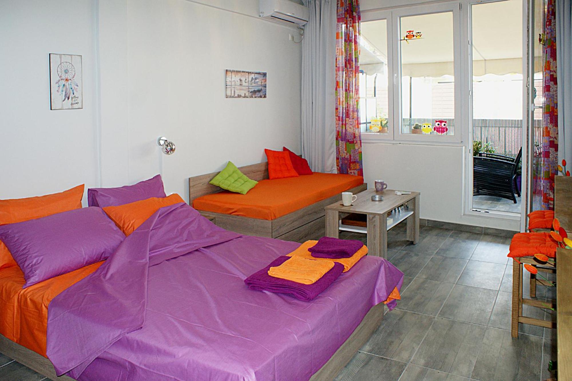 One-Bedroom Apartment