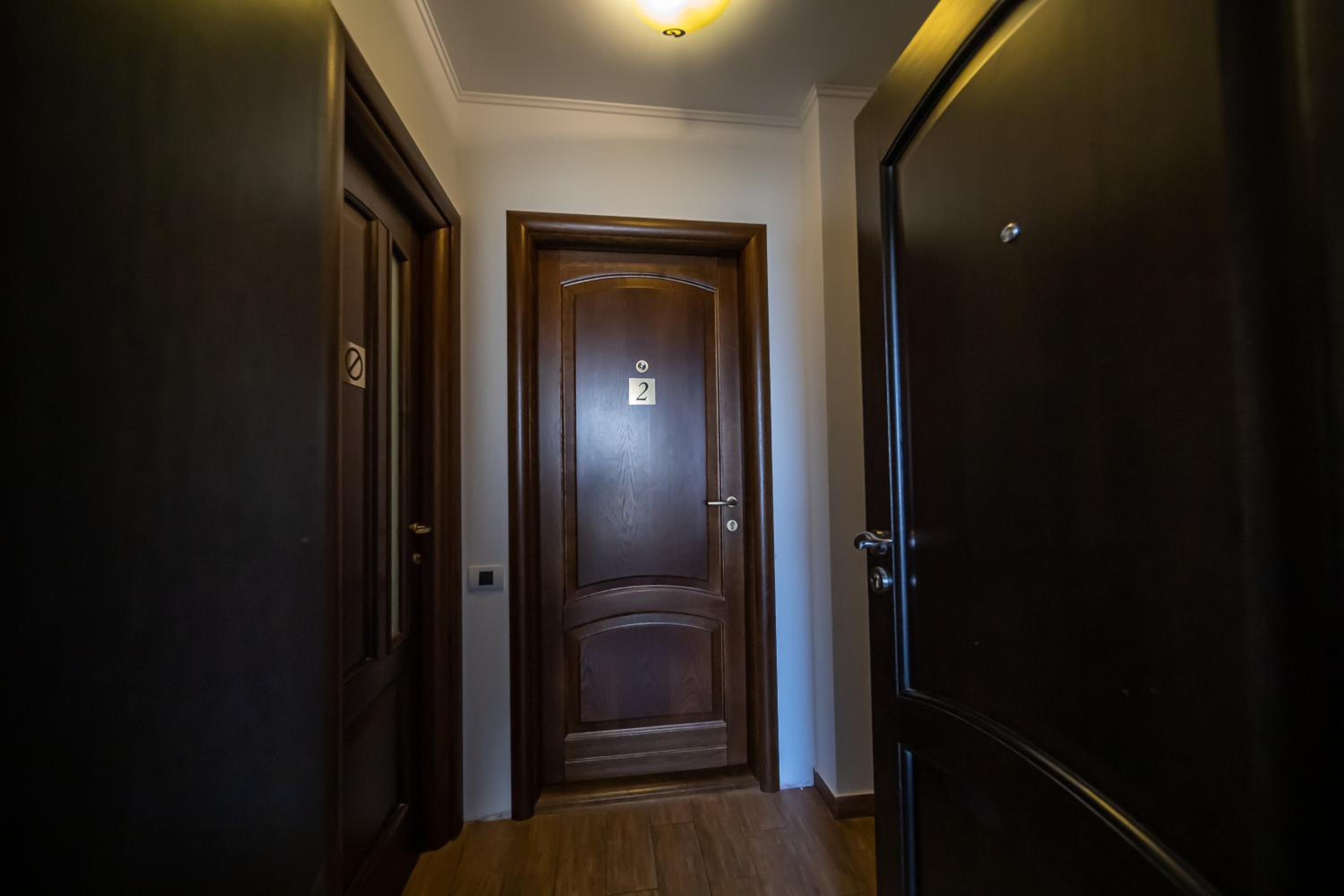 Apartment with Balcony - Photo 35