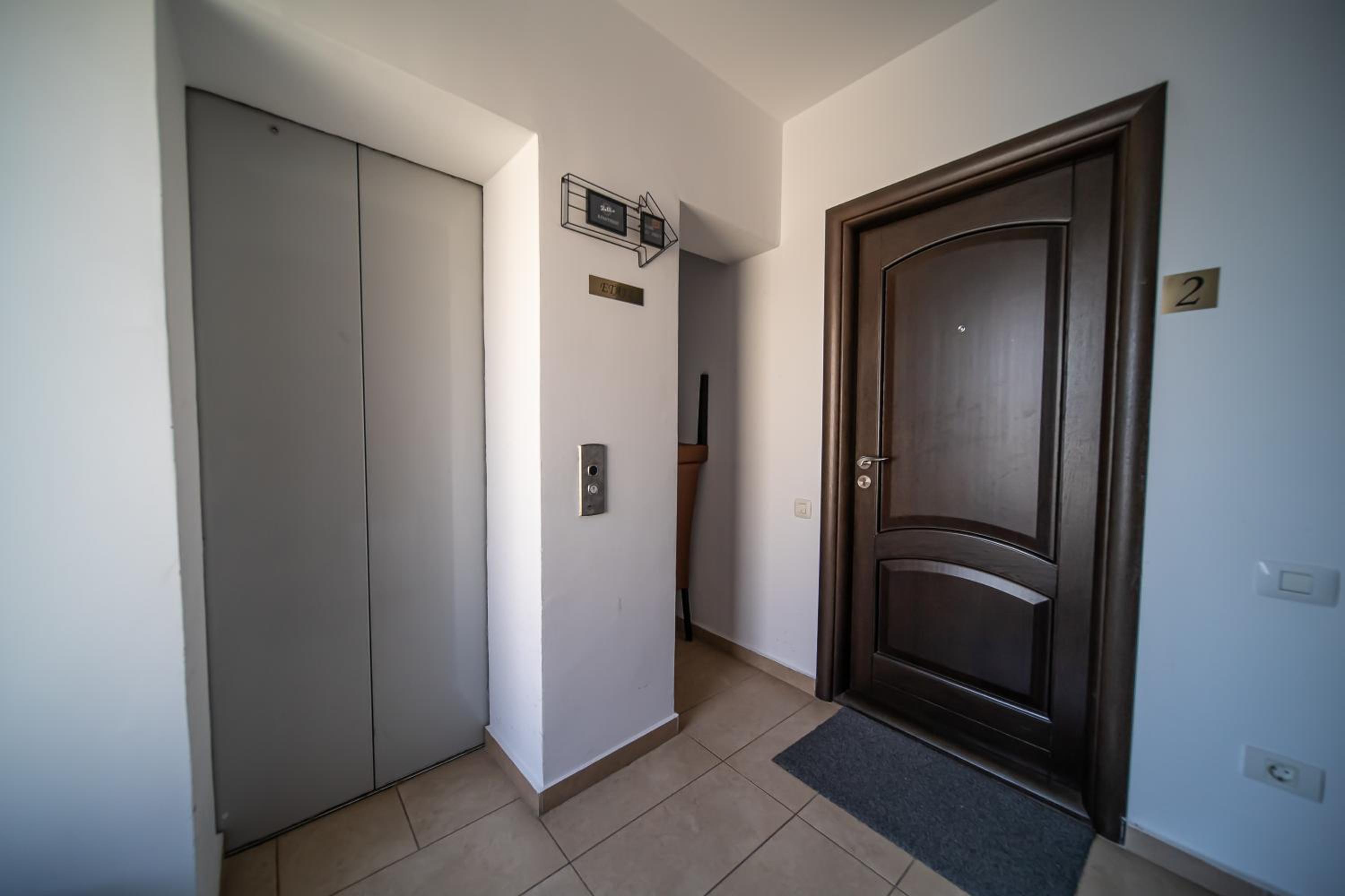 Apartment with Balcony - Photo 36