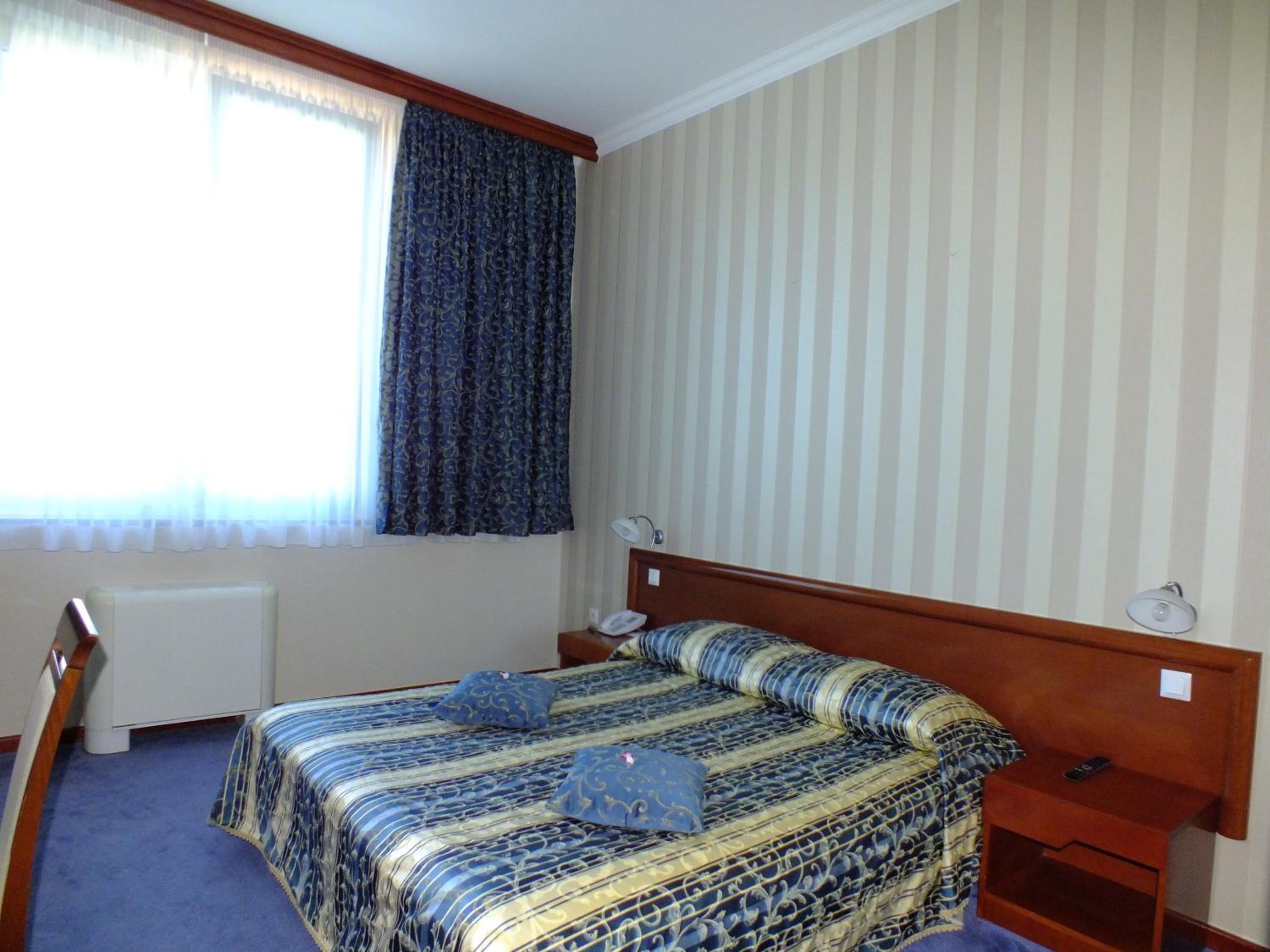 Standard Double Room photo 3